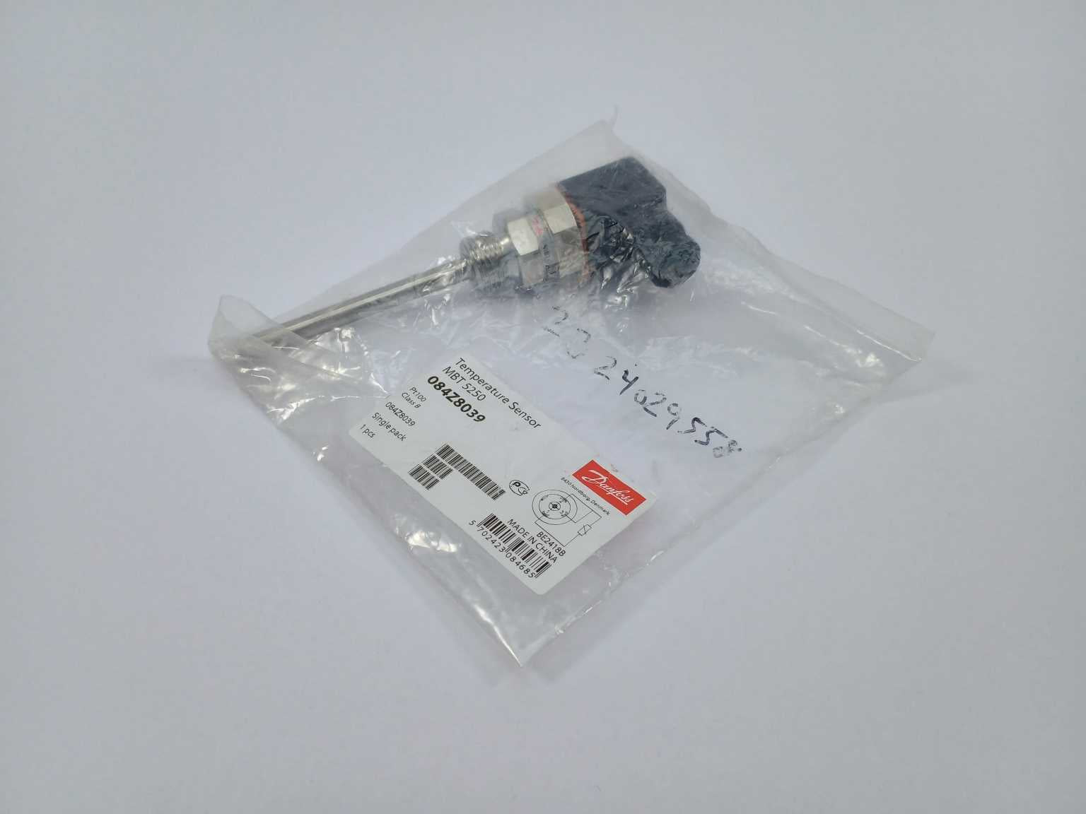 danfoss-084z8039-temperature-sensor_0.jpg Danfoss 084Z8039 Temperature sensor