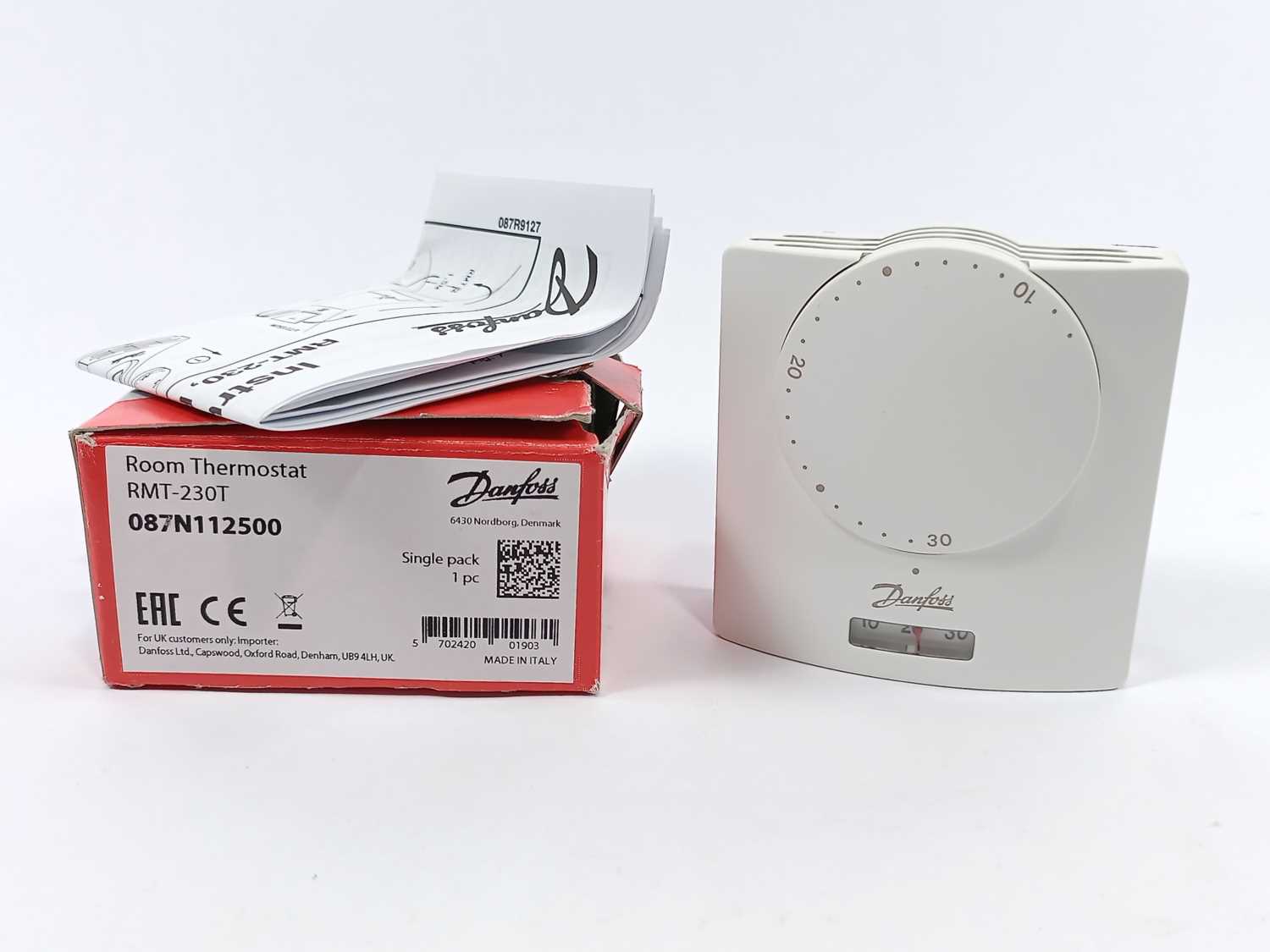 danfoss-087n112500-room-thermostat-rmt-230t_0.jpg Danfoss 087N112500 Room Thermostat RMT-230T