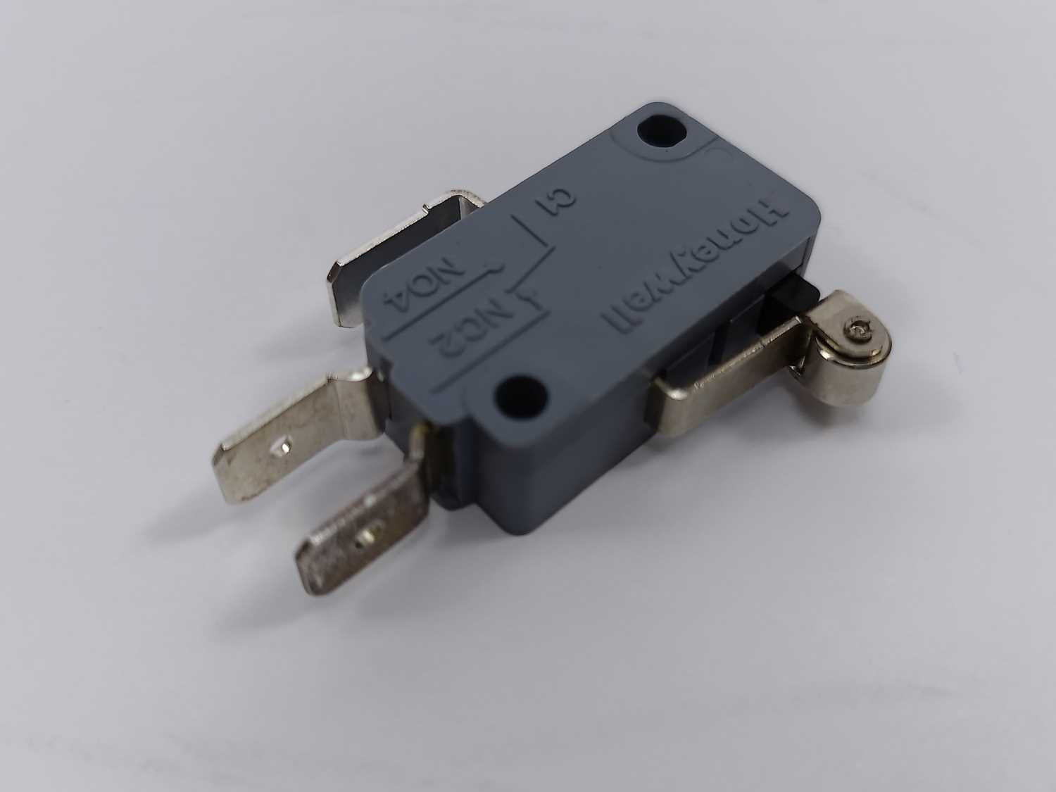 honeywell-v15t16-cz200a05-micro-switch_0.jpg Honeywell V15T16-CZ200A05 Micro Switch
