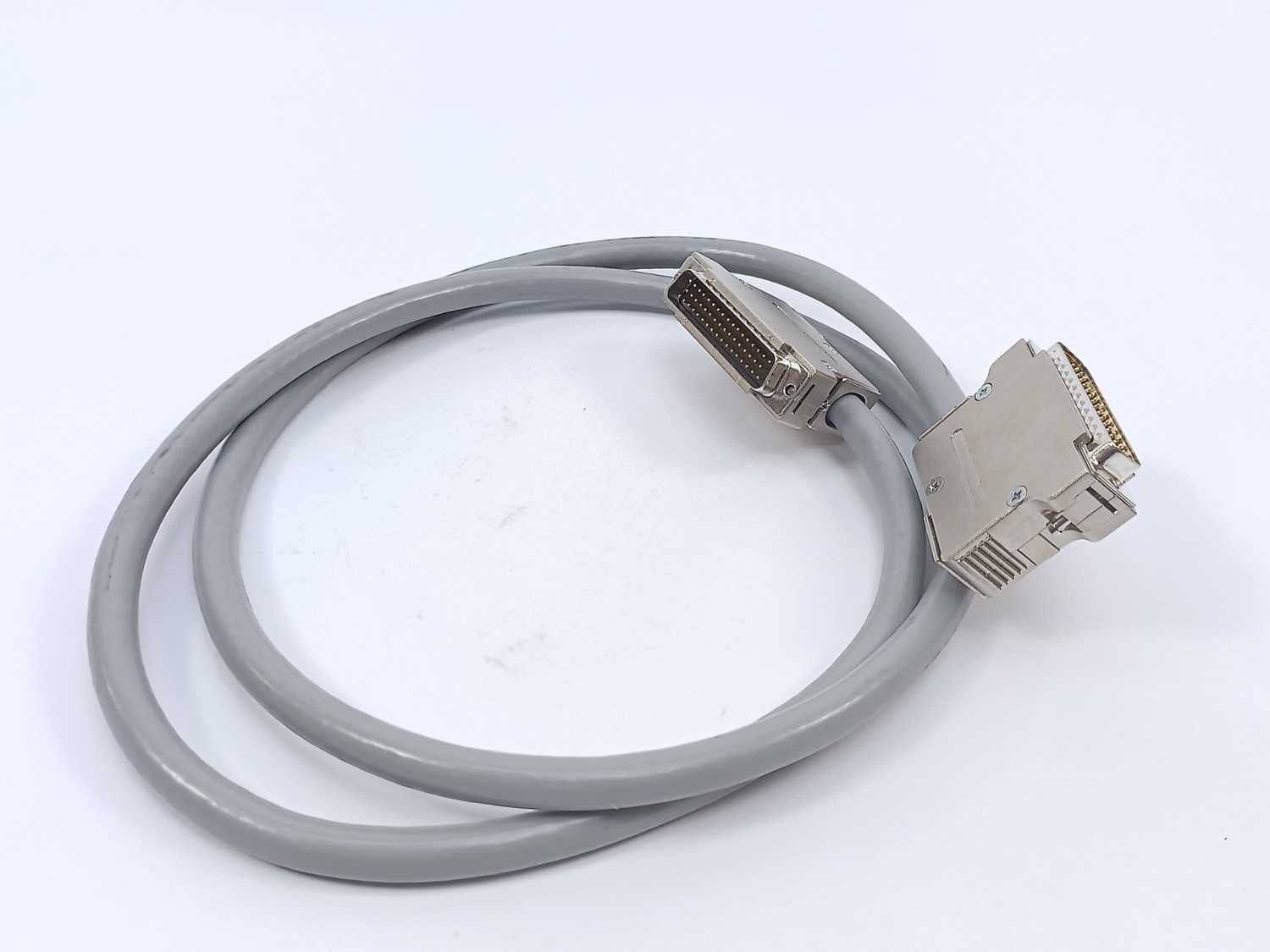 siemens-6es5705-0bb50-connection-cable-1-5m_2.jpg Siemens 6ES5705-0BB50 Connection Cable 1.5m