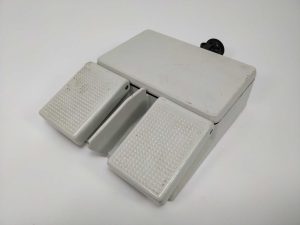 Stahl 8334/1 21-1-22 Metal pedels AC 250V 5A DC 250V 0.4A
