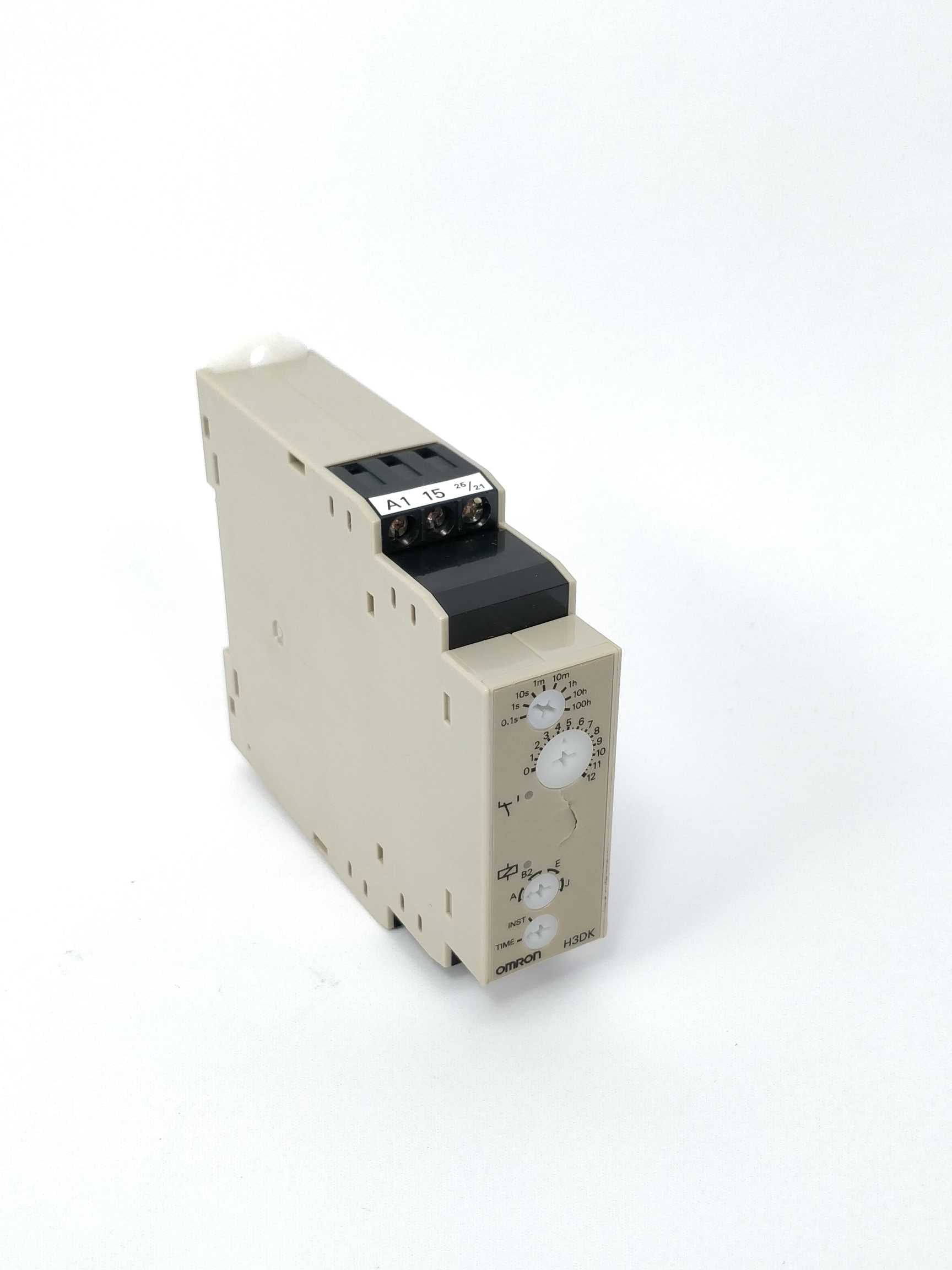 OMRON H3DK-S2 Timer conforms to EN61812-1