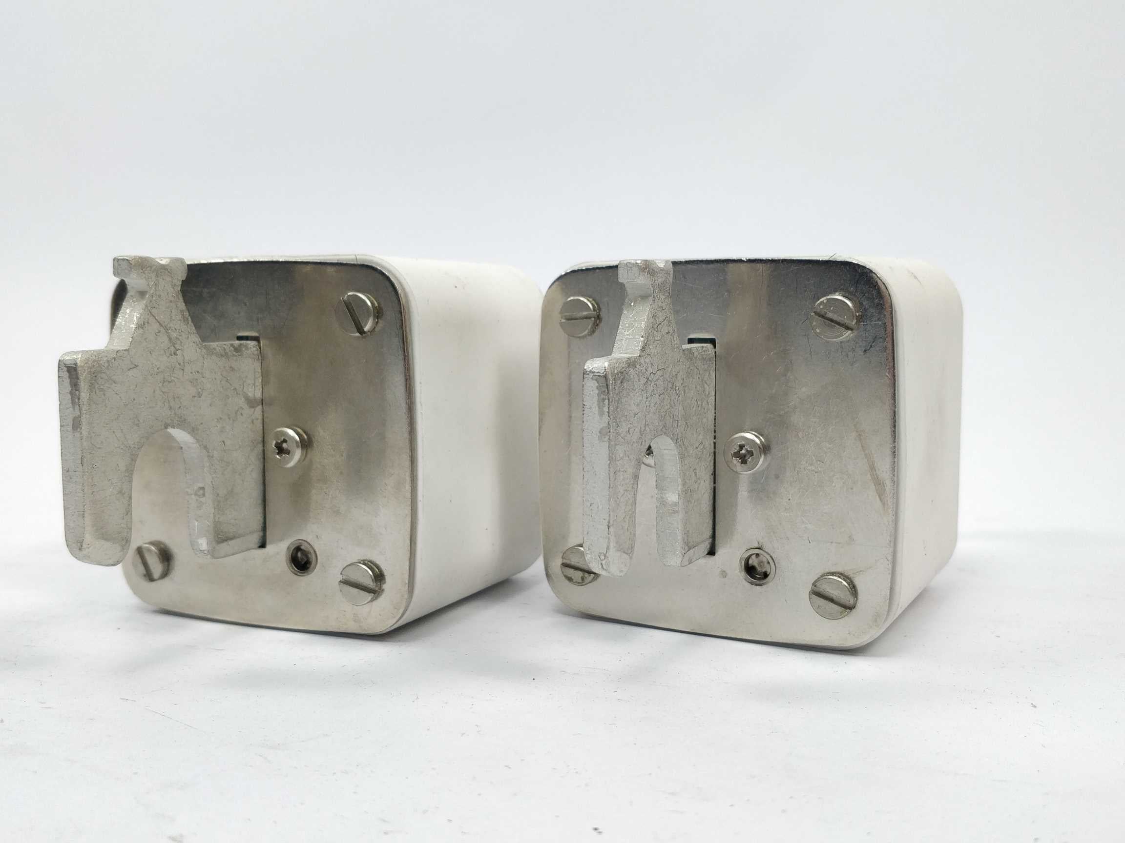 bussmann-171a7021-fuse-160a-500v-universal-ca-110mm-100ka-2-pcs_1.jpg Bussmann 171A7021 Fuse 160A 500V universal CA 110mm 100kA 2 Pcs.