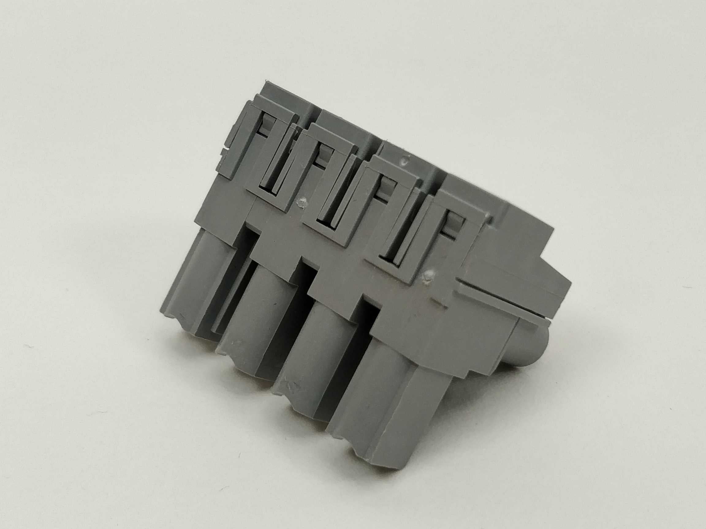 lenze-ezaeve005-m-i700-connector-48-pcs_2.jpg LENZE EZAEVE005/M i700 Connector. 48 Pcs