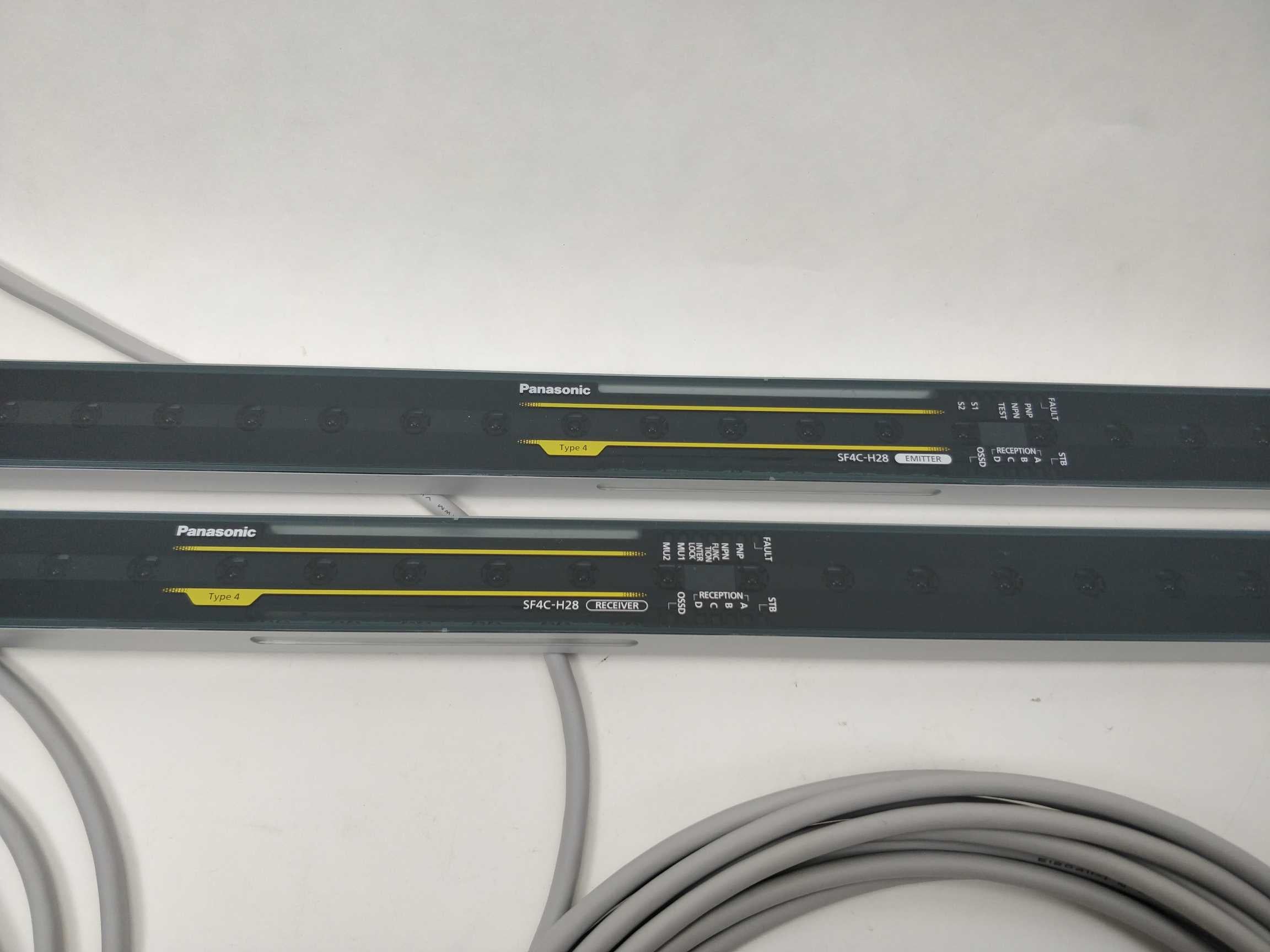 panasonic-sf4c-h28-usf4ch28-560mm-emitter-receiver-lichtvorhang_2.jpg Panasonic SF4C-H28 USF4CH28 560mm Emitter & Receiver Lichtvorhang