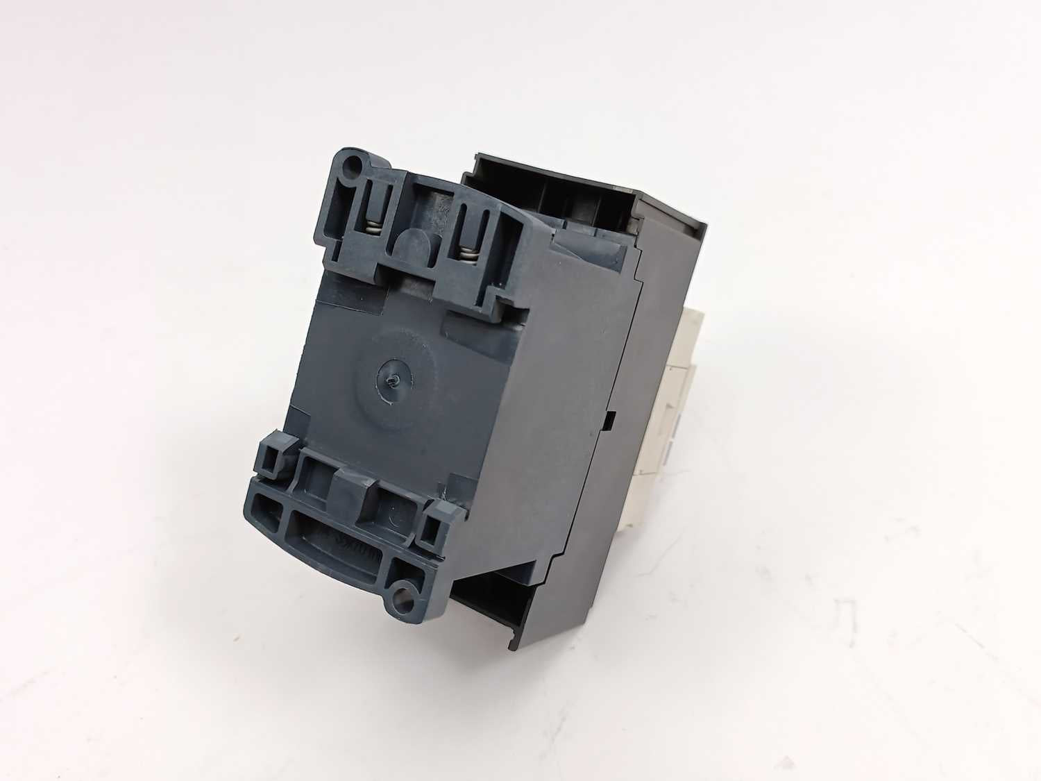 Schneider Electric LC1D253BD Contactor with LAD4TBDL Online Hot Salg