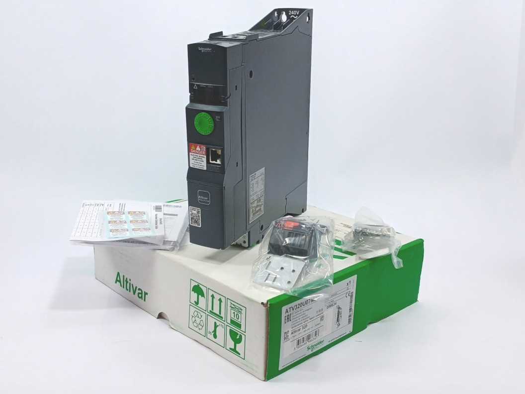 Schneider Electric ATV320U07M2B Altivar 320 AC speed drive