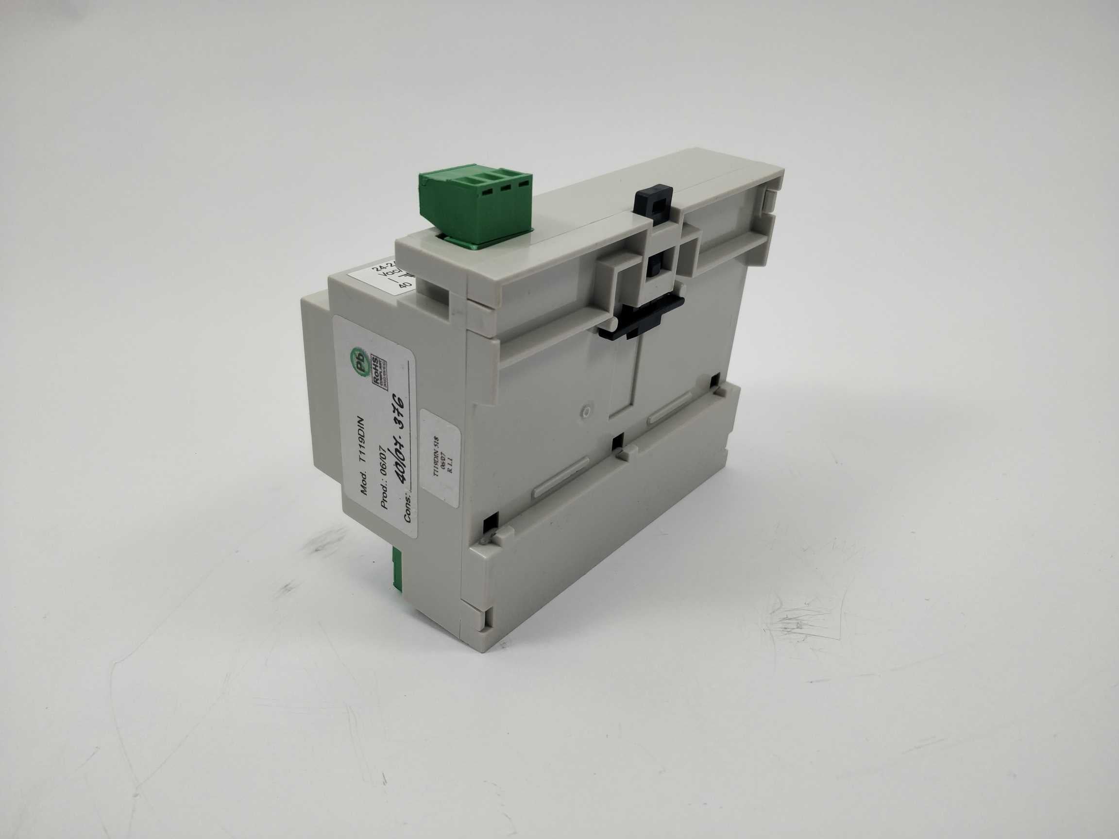 tecsystem-t119din-temperature-control-unit_3.jpg Tecsystem T119DIN Temperature Control Unit