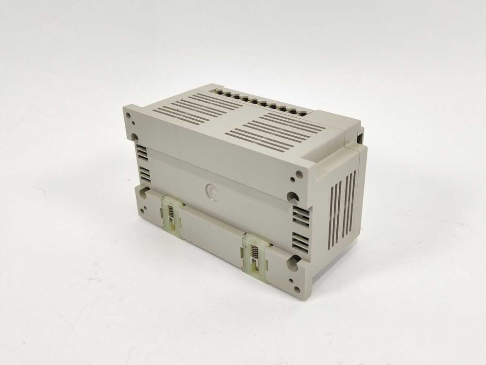 idec-fc1a-e2a1e-micro-1-controller-50-60hz_2.jpg Idec FC1A-E2A1E Micro-1 Controller 50/60Hz