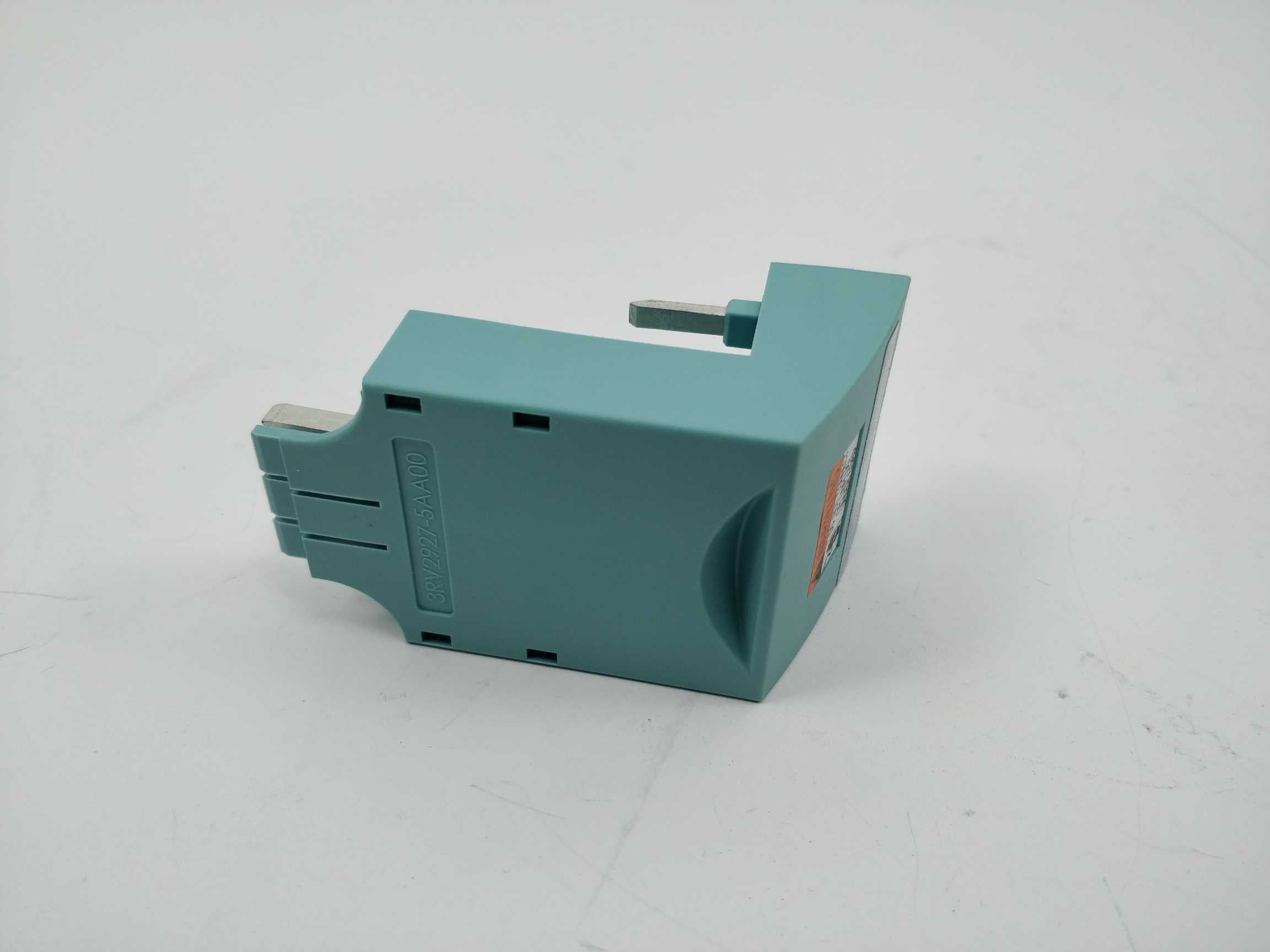 siemens-3rv2927-5aa00-7-pcs-cable-connector-size-s0-spring-type-terminal_2.jpg Siemens 3RV2927-5AA00 7 Pcs. Cable connector size S0 Spring-type terminal