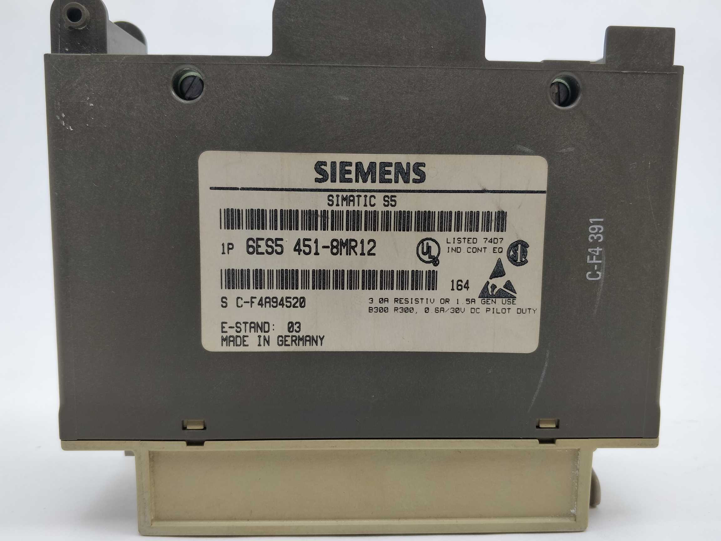 siemens-6es5451-8mr12-simatic-s5-relay-output_2.jpg Siemens 6ES5451-8MR12 Simatic S5 Relay output