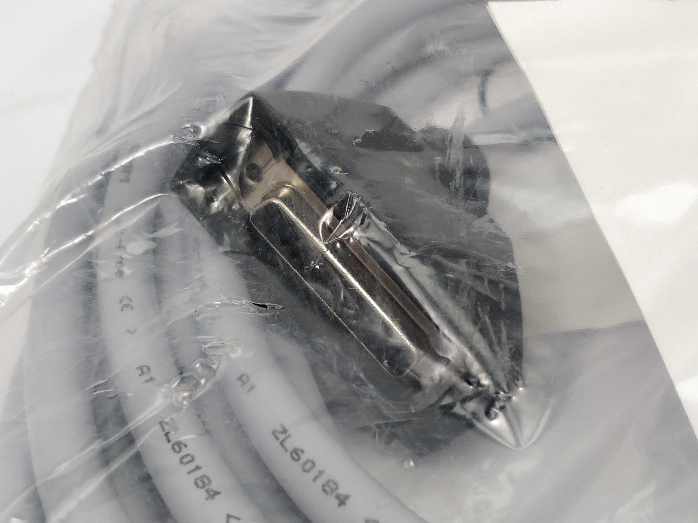 rexroth-0493845705-d-sub-ip65-cable-10m_3.jpg Rexroth 0493845705 D-SUB IP65 cable 10m