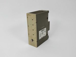 Siemens 6ES5 452-8MR11 version 2 Output Module