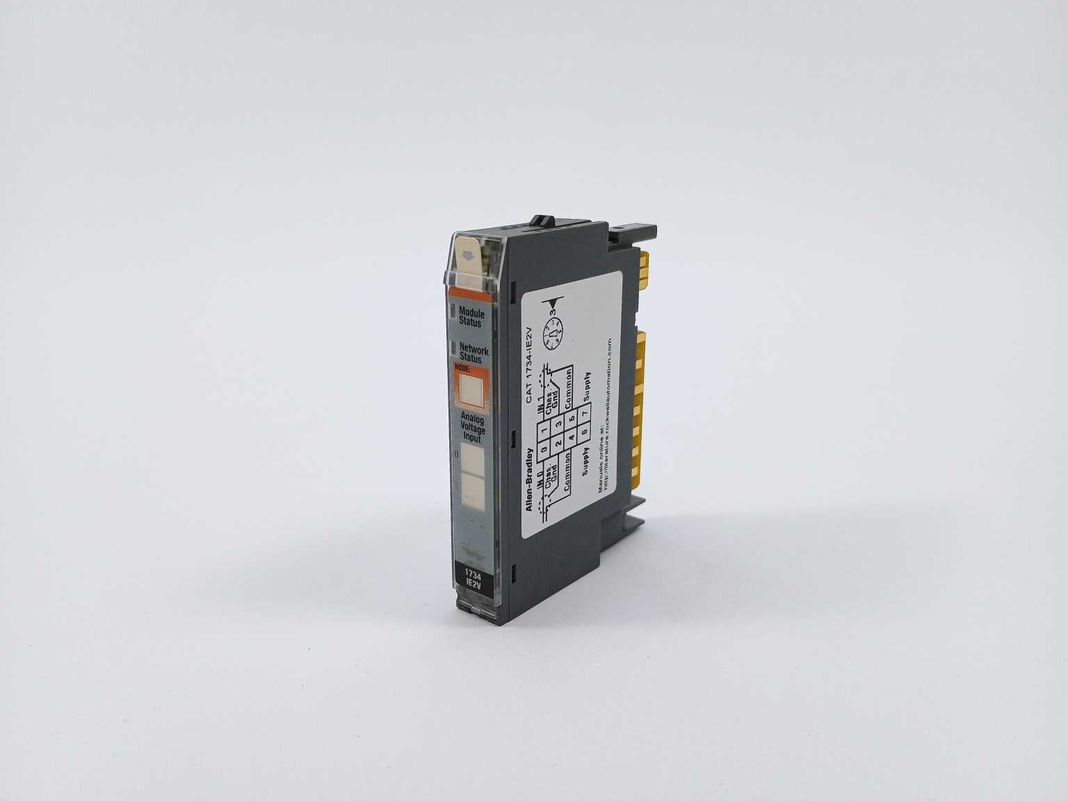 ab-1734-ie2v-ser-c-analog-input-module_0.jpg AB 1734-IE2V Ser. C - Analog Input Module