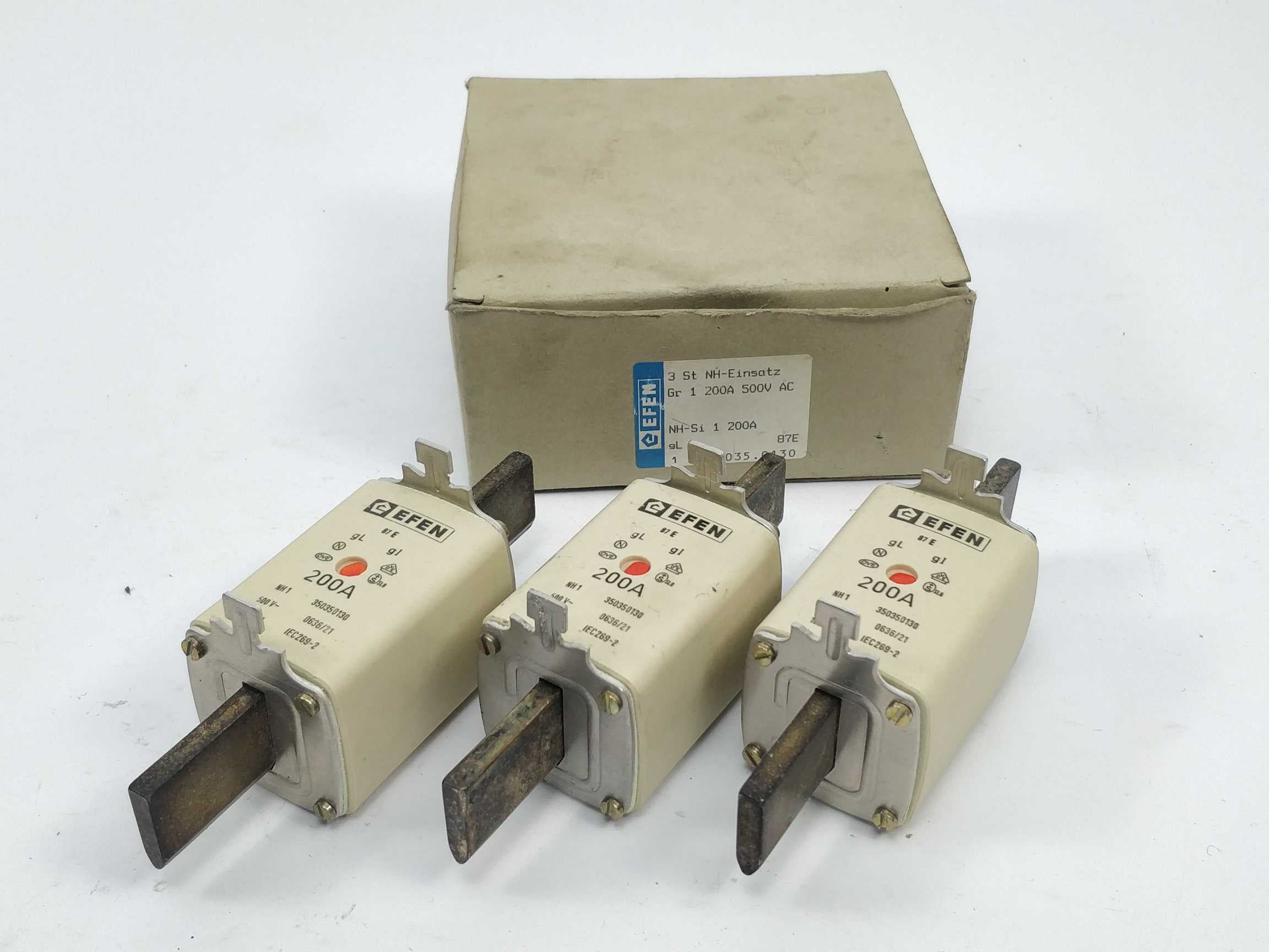 efen-350350130-fuse-200a-500v-gl-nh1-120ka-3pcs_0.jpg Efen 350350130 Fuse 200A 500V gL NH1 120kA 3Pcs.