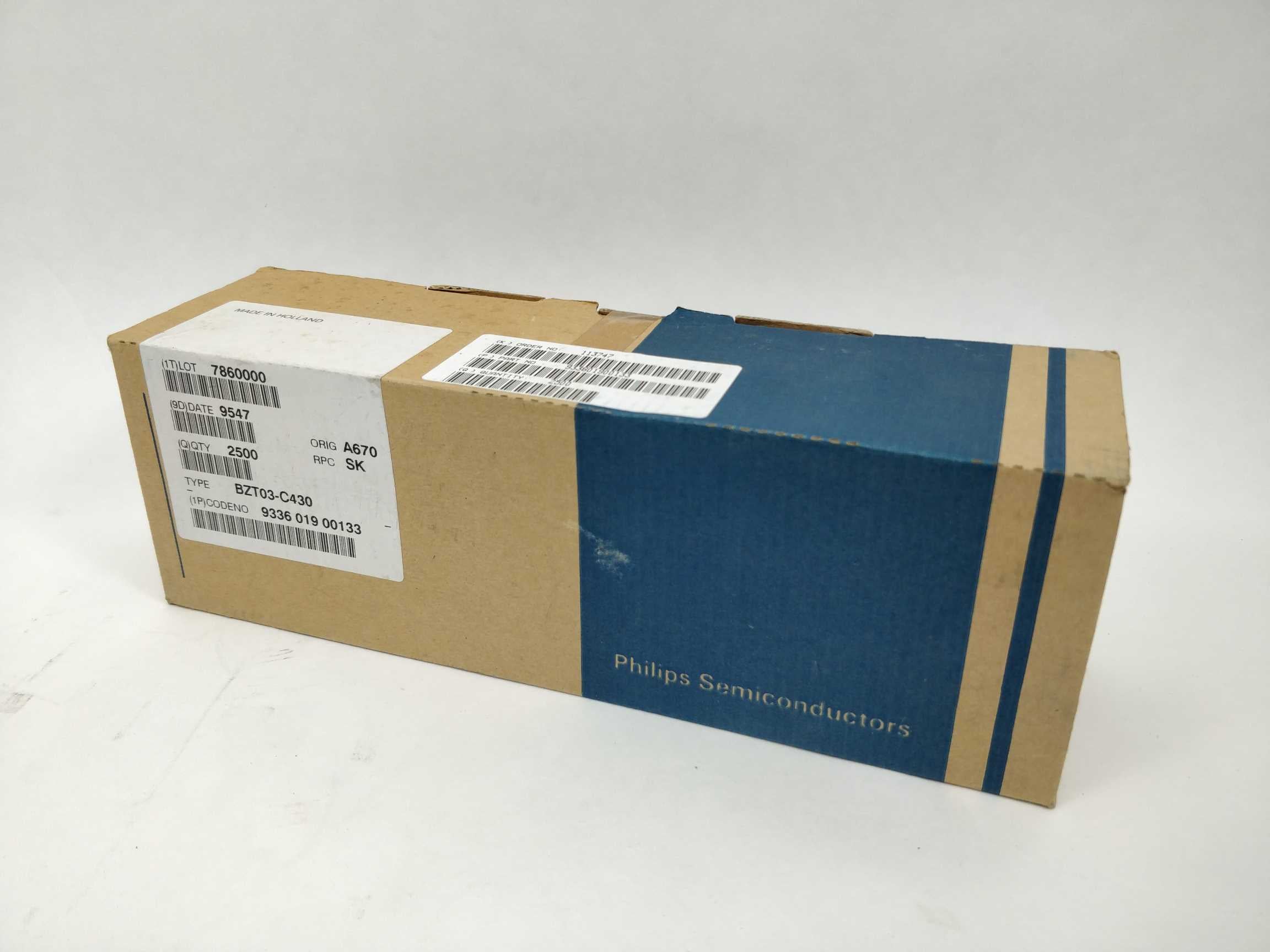 philips-semiconducter-bzt03-c430-diode-type-bzt03-c430-2500-pcs_2.jpg Philips semiconducter BZT03-C430 Diode, Type: BZT03-C430. 2500 Pcs