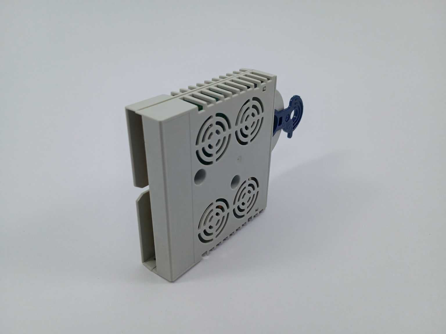 lenze-e94aycen-ethernet-module-hw-1a_1.jpg LENZE E94AYCEN Ethernet Module HW 1A