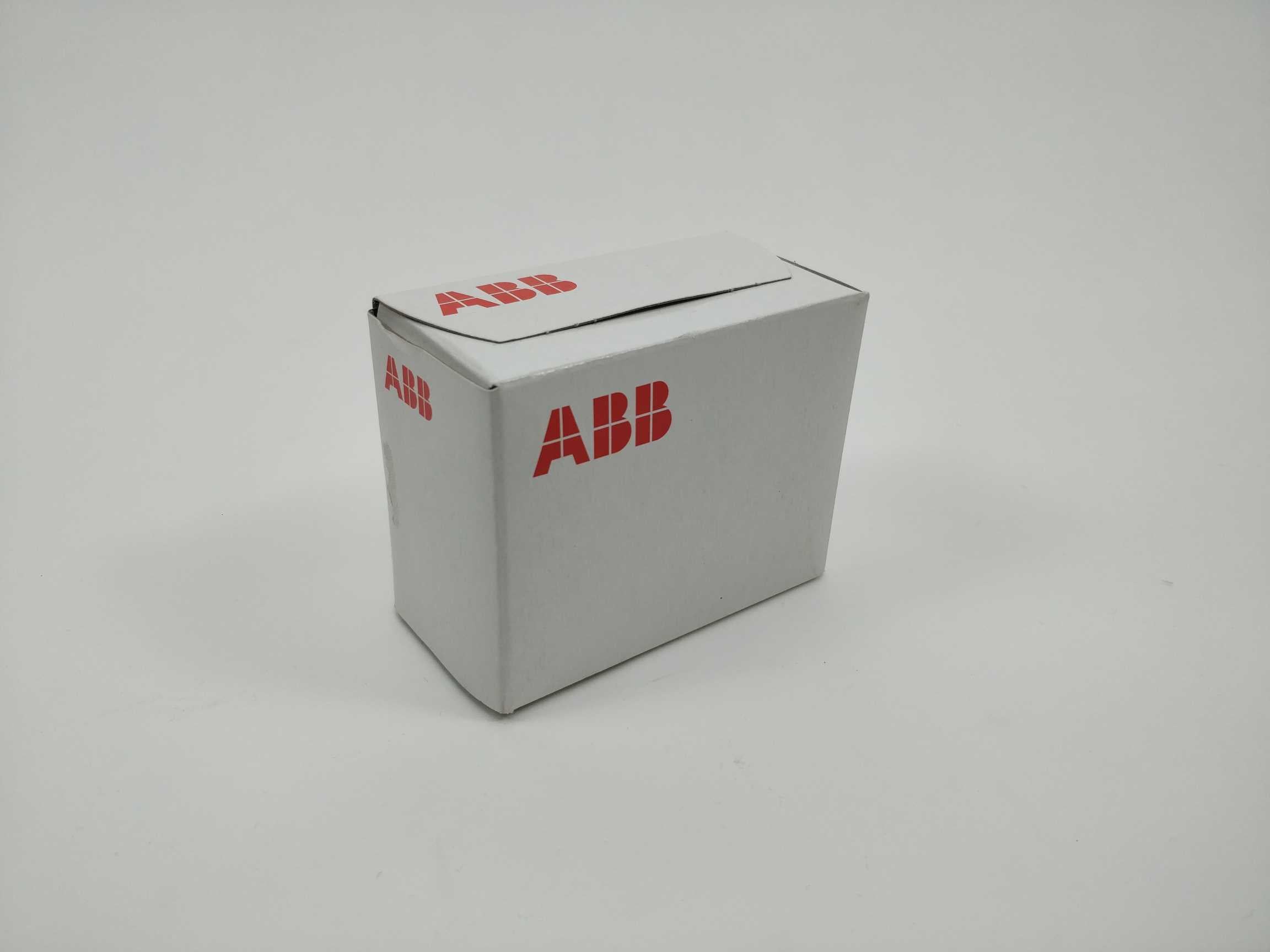 abb-1saz721201r1035-tf42-4-2-thermal-overload-relay-3-1-4-2-a_2.jpg ABB 1SAZ721201R1035 TF42-4.2 Thermal Overload Relay 3.1 - 4.2 A