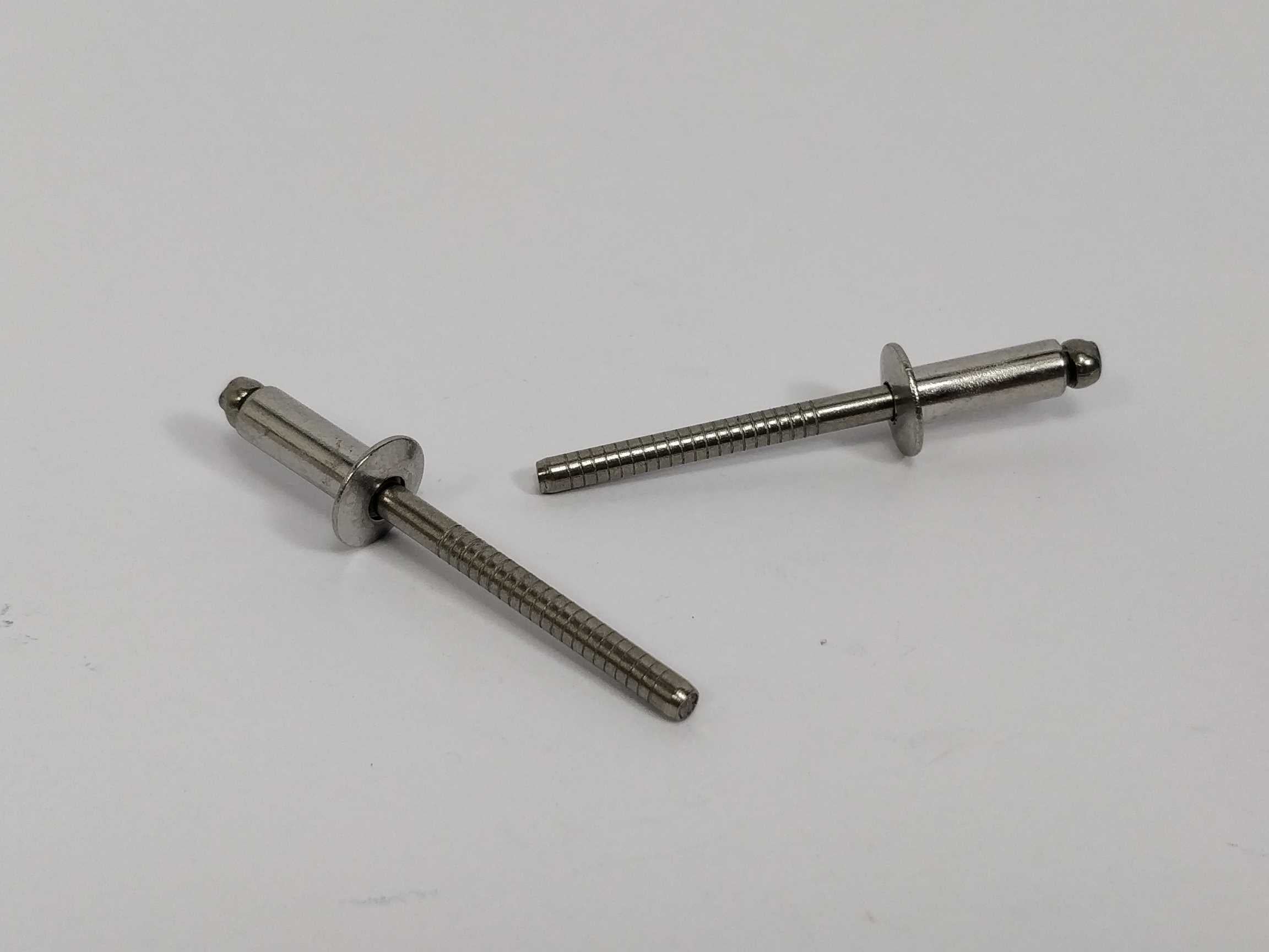 Masterfix 105148121 Blind rivet a2 / a2 4.8x12 round head 180 Pcs