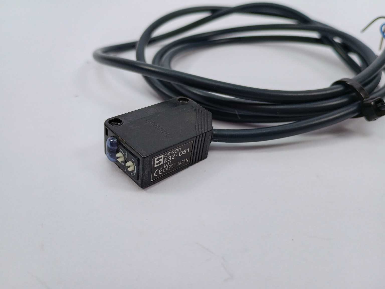 omron-e3z-d81-photoelectric-switch-128m-12-24v-dc_3.jpg OMRON E3Z-D81 PHOTOELECTRIC SWITCH 1,28m 12-24V DC