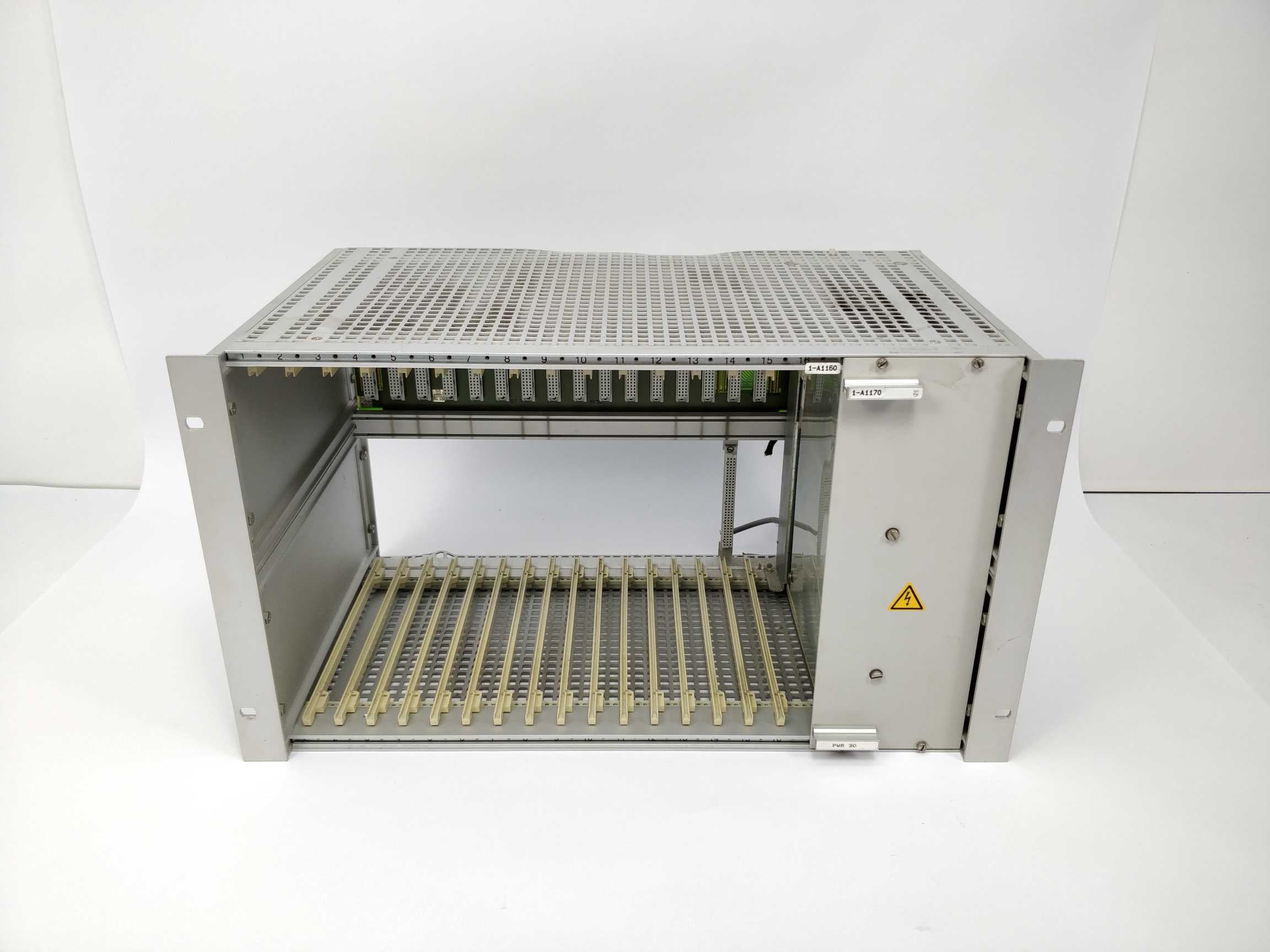 philips-940446290341-cards-rack-for-pmc-1000_1.jpg Philips 940446290341 Cards rack for PMC 1000