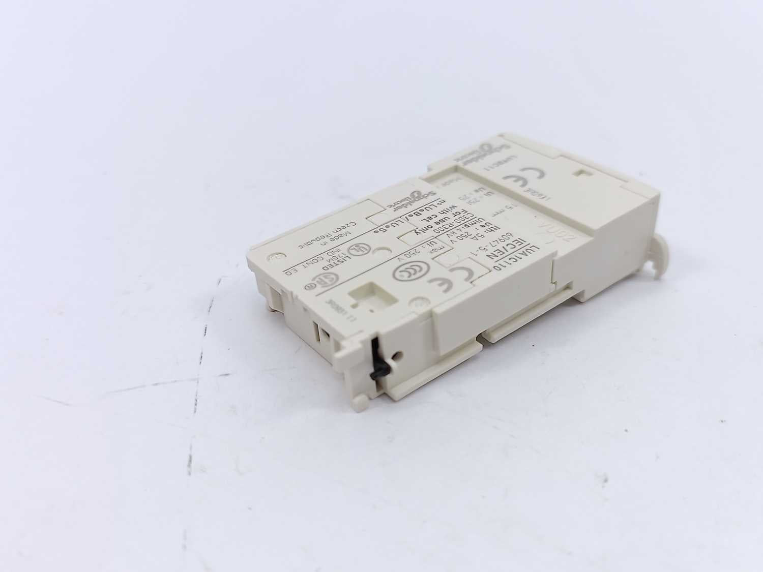 schneider-lua1c11-auxiliary-contact_2.jpg Schneider LUA1C11 Auxiliary Contact på udsalg
