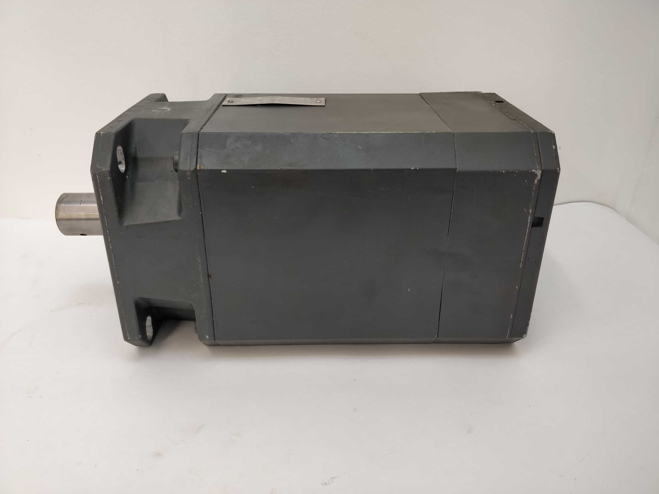 Siemens 1FT6082-1AF71-4AH1 Permanent Magnet Motor Udsalg