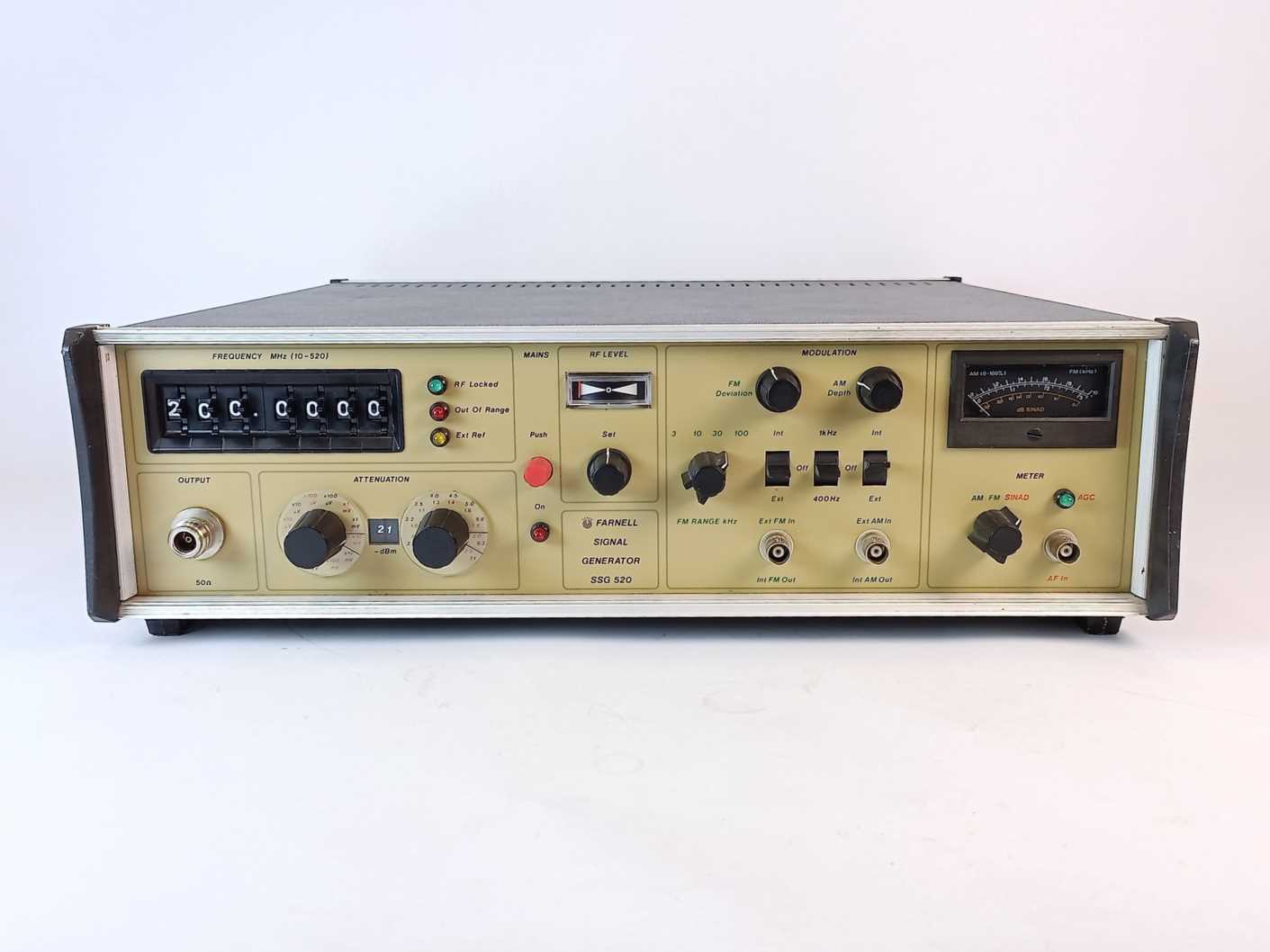 Farnell SSG 520 Farnell Signal Generator 10-520MHz Online