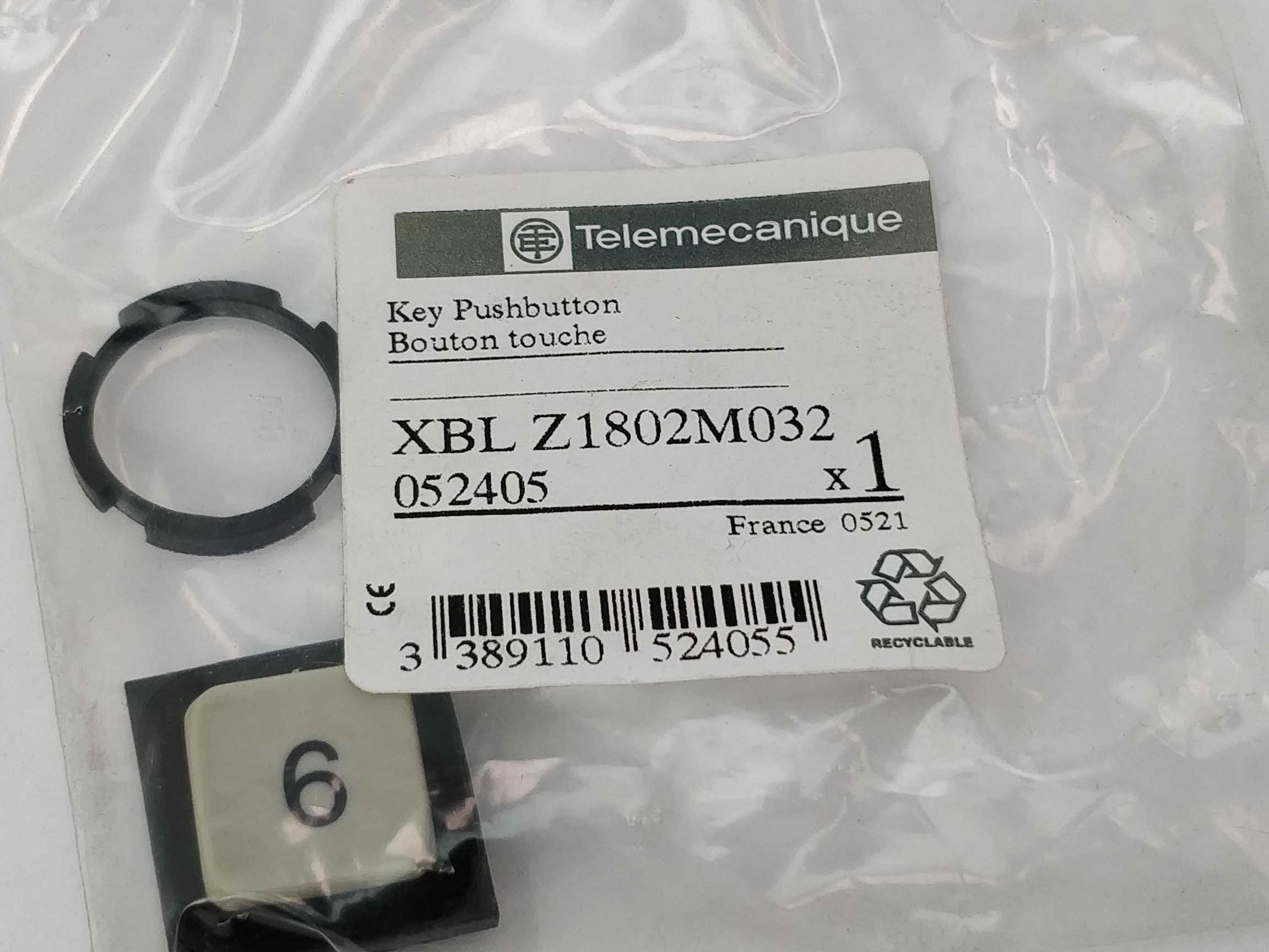 telemecanique-xbl-z1802m032-key-pushbutton-052405_1.jpg TELEMECANIQUE XBL Z1802M032 Key pushbutton 052405 Mode