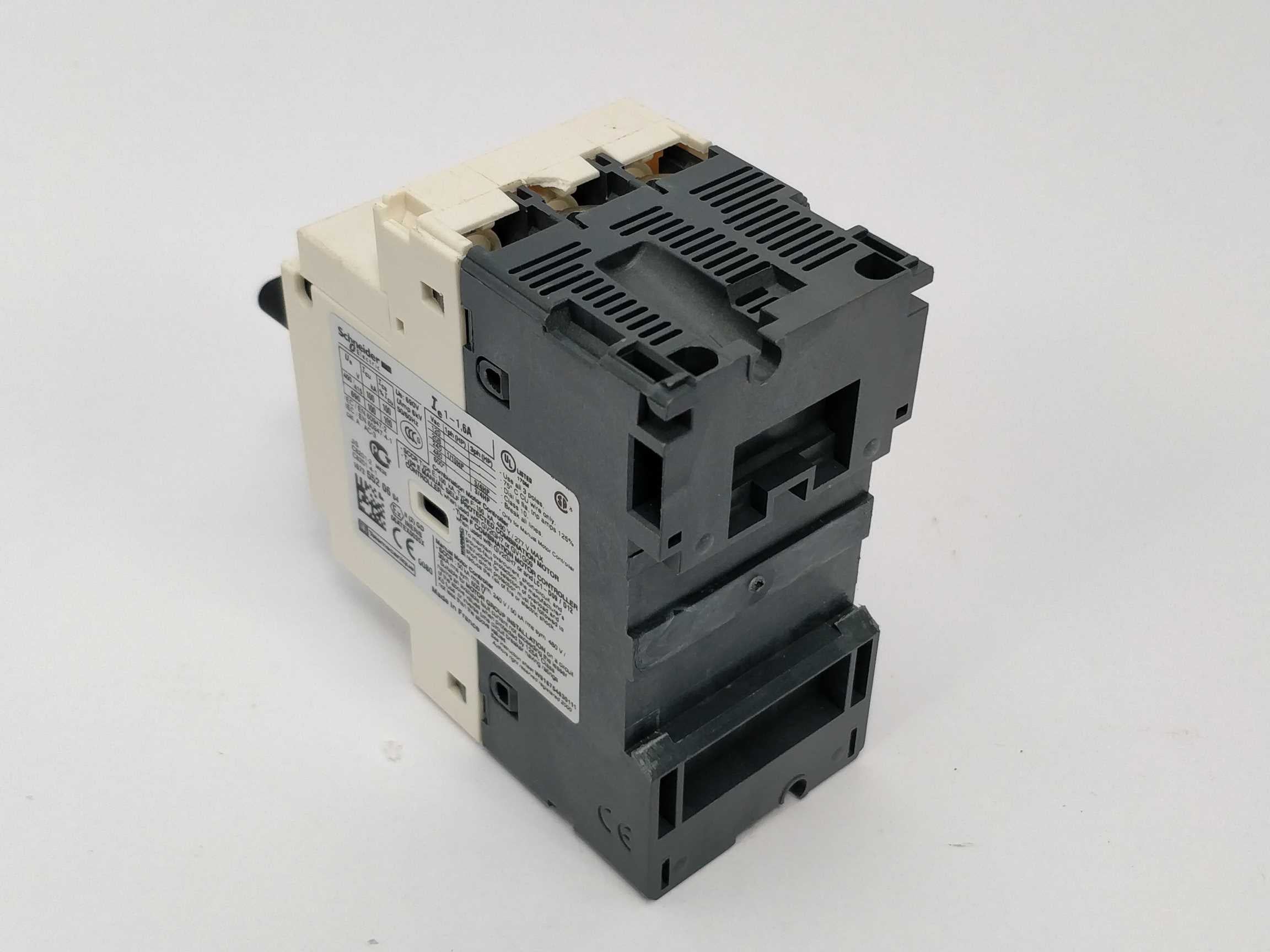 schneider-electric-gv2p06-motor-protection-switch_3.jpg Schneider Electric GV2P06 Motor protection switch