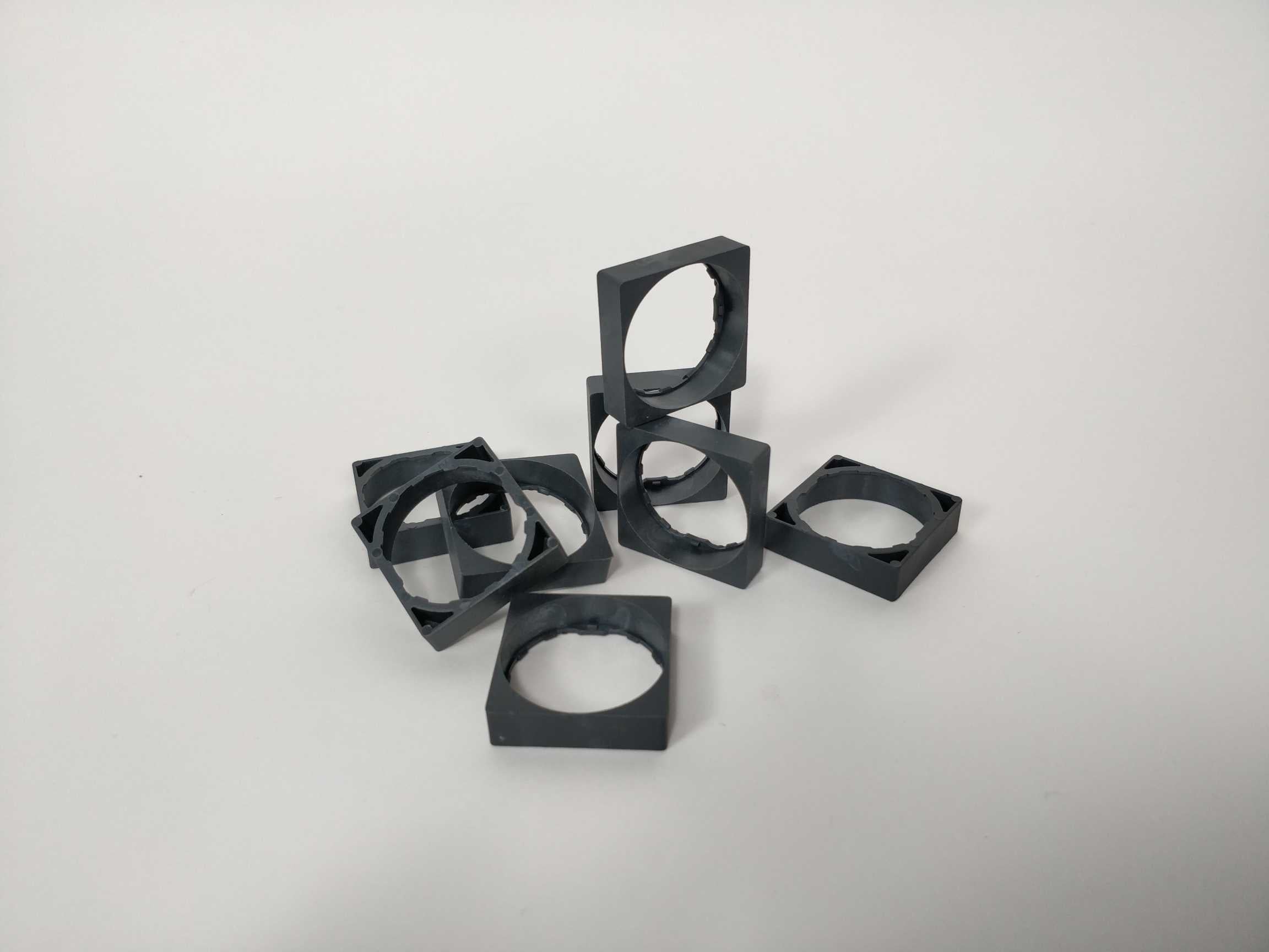 schneider-electric-zb5az31-square-trim-for-oe22-circular-head_0.jpg Schneider Electric ZB5AZ31 Square trim for Ø22 circular head.
