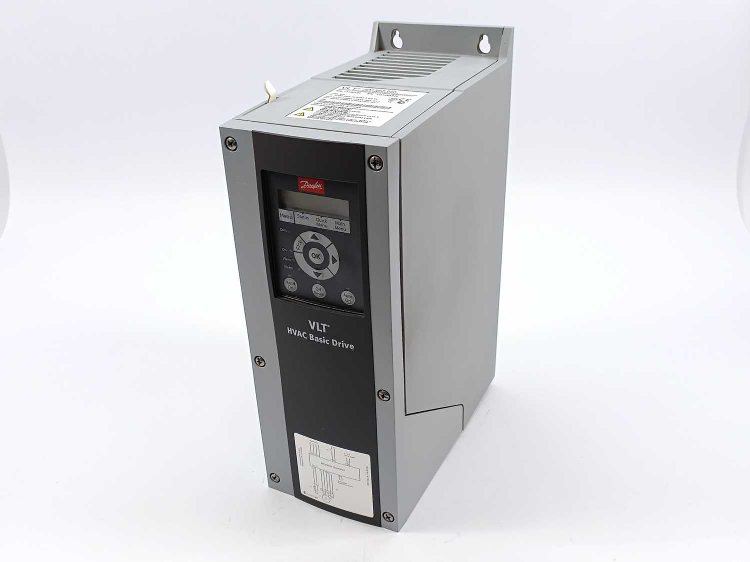 Danfoss 131N0180 VLT HVAC Basic Drive 1,5kW FC-101P1K5T4E5AH3XA Udsalg