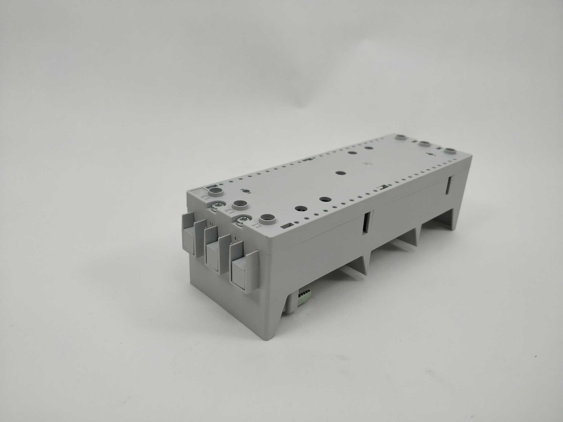rittal-sv9342-400-circuit-breaker-component-adapter_1.jpg Rittal SV9342.400 Circuit Breaker Component Adapter