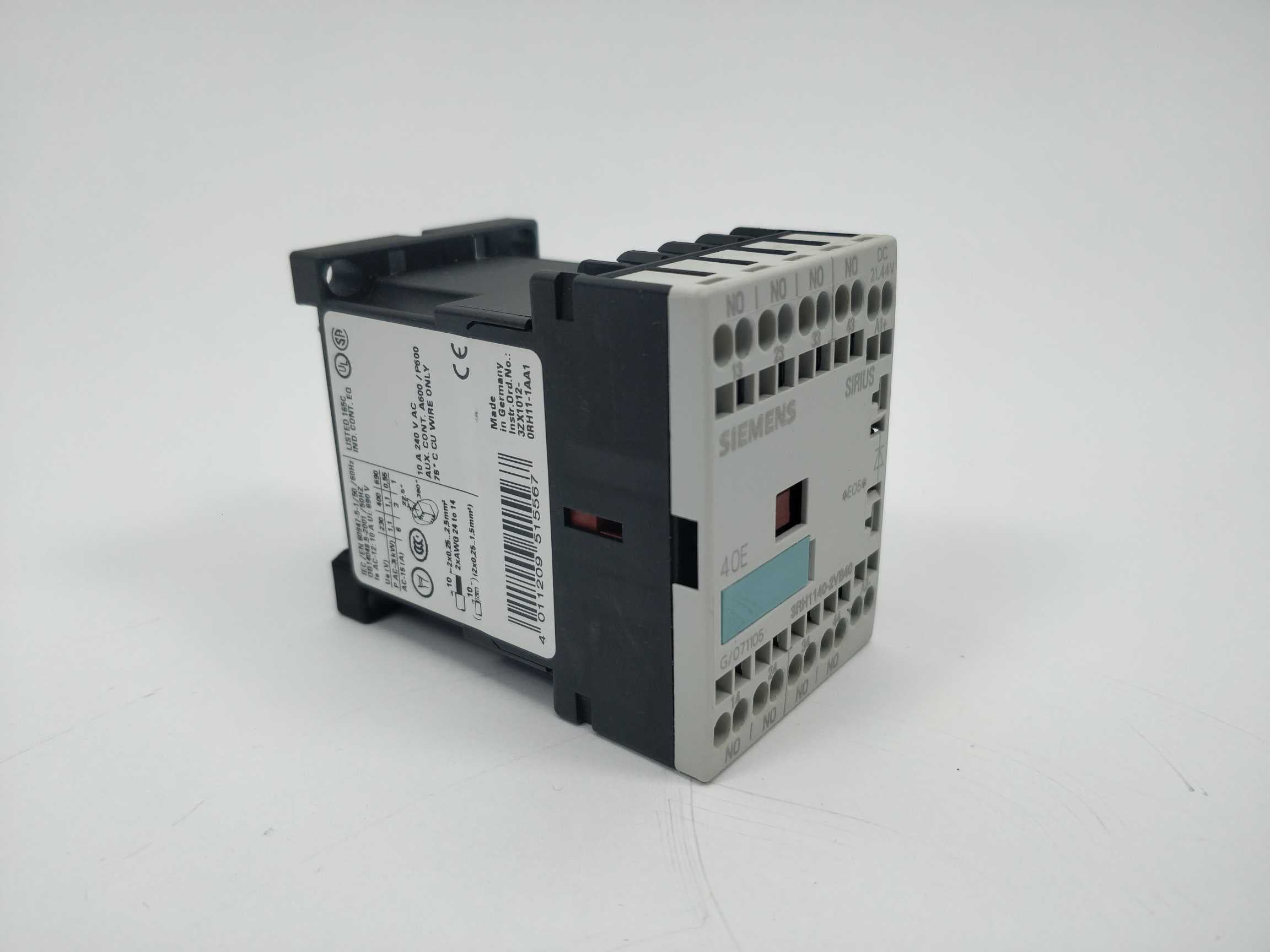 siemens-3rh1140-2vb40-contactor-relay-24vdc_1.jpg Siemens 3RH1140-2VB40 Contactor Relay. 24VDC