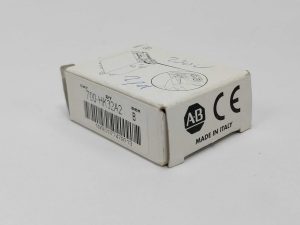 AB 700-HK32A2 Relay with "-3" Option Ser.B 240V AC