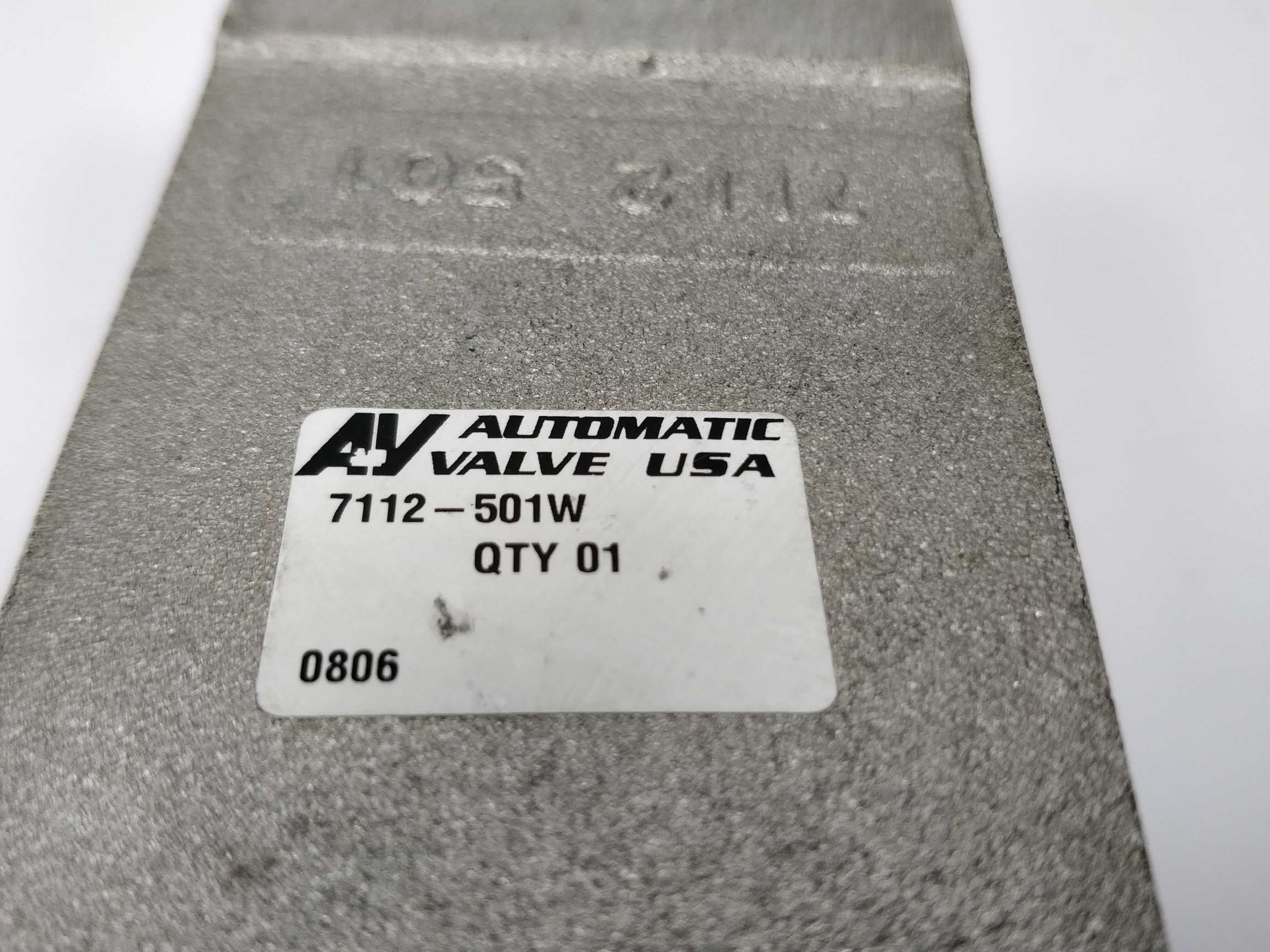 automatic-valve-7112-501w-3-8bspp-base_3.jpg Automatic Valve 7112-501W 3/8"BSPP base