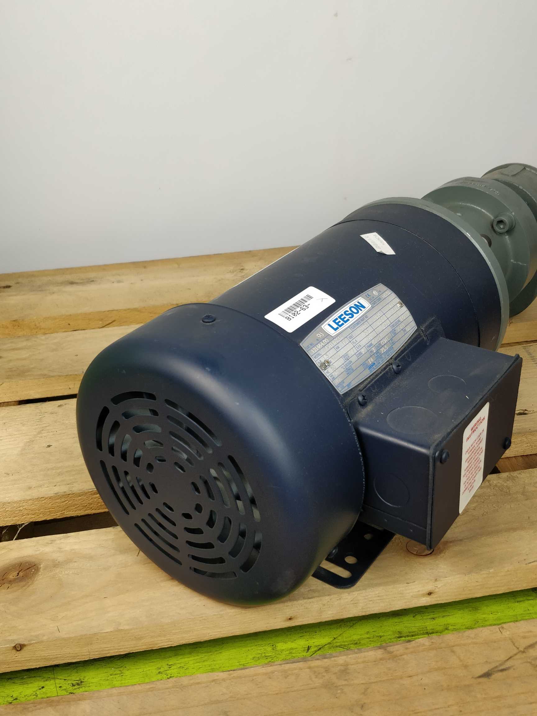 leeson-c145t14fk3a-1-5hp-1-1kw_3.jpg Leeson C145T14FK3A 1.5HP 1.1KW