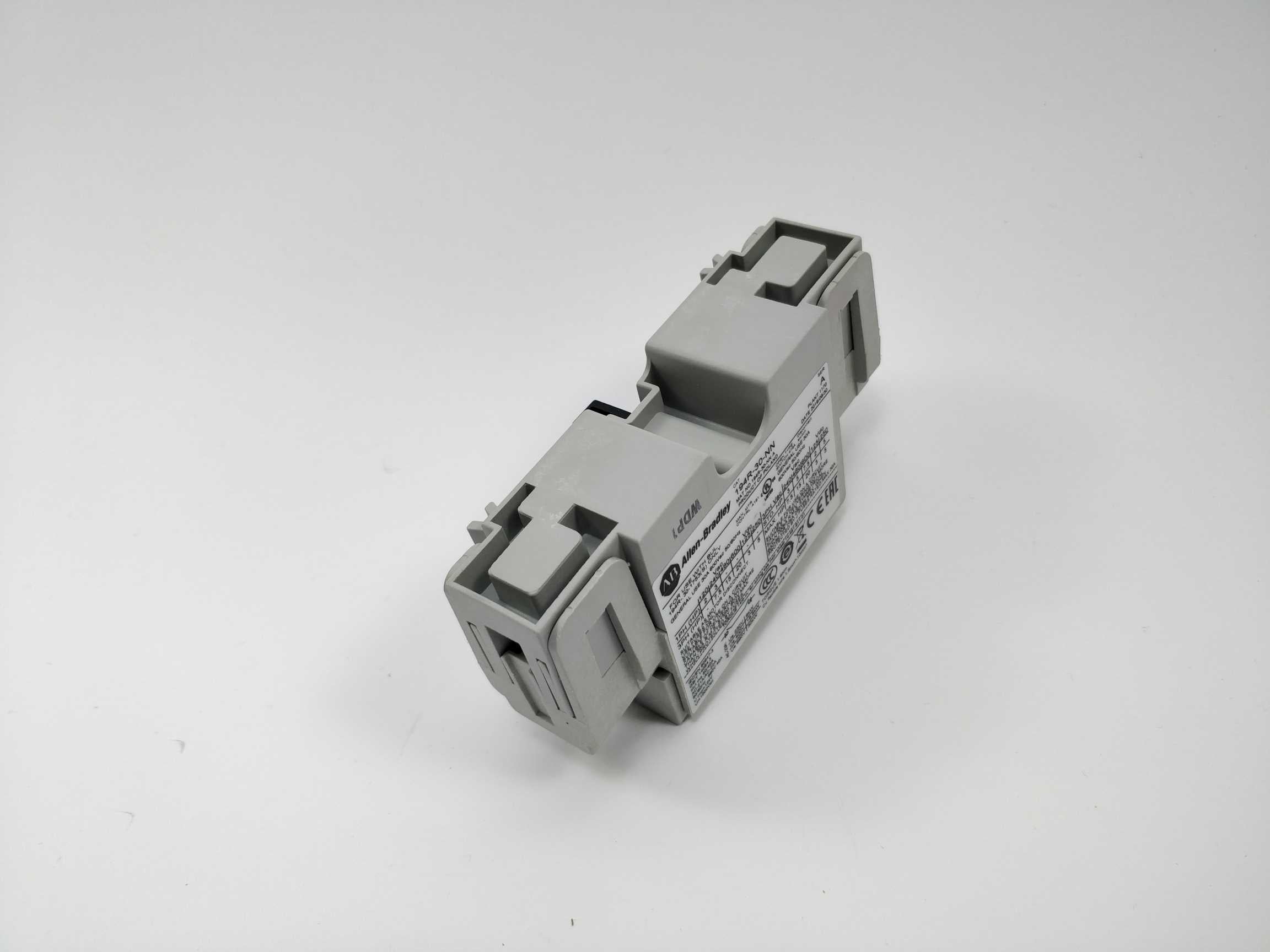 ab-194r-30-nn-4th-pole-np-for-30a-non-focused-ser-a_3.jpg AB 194R-30-NN 4TH POLE NP FOR 30A NON FOCUSED, Ser. A