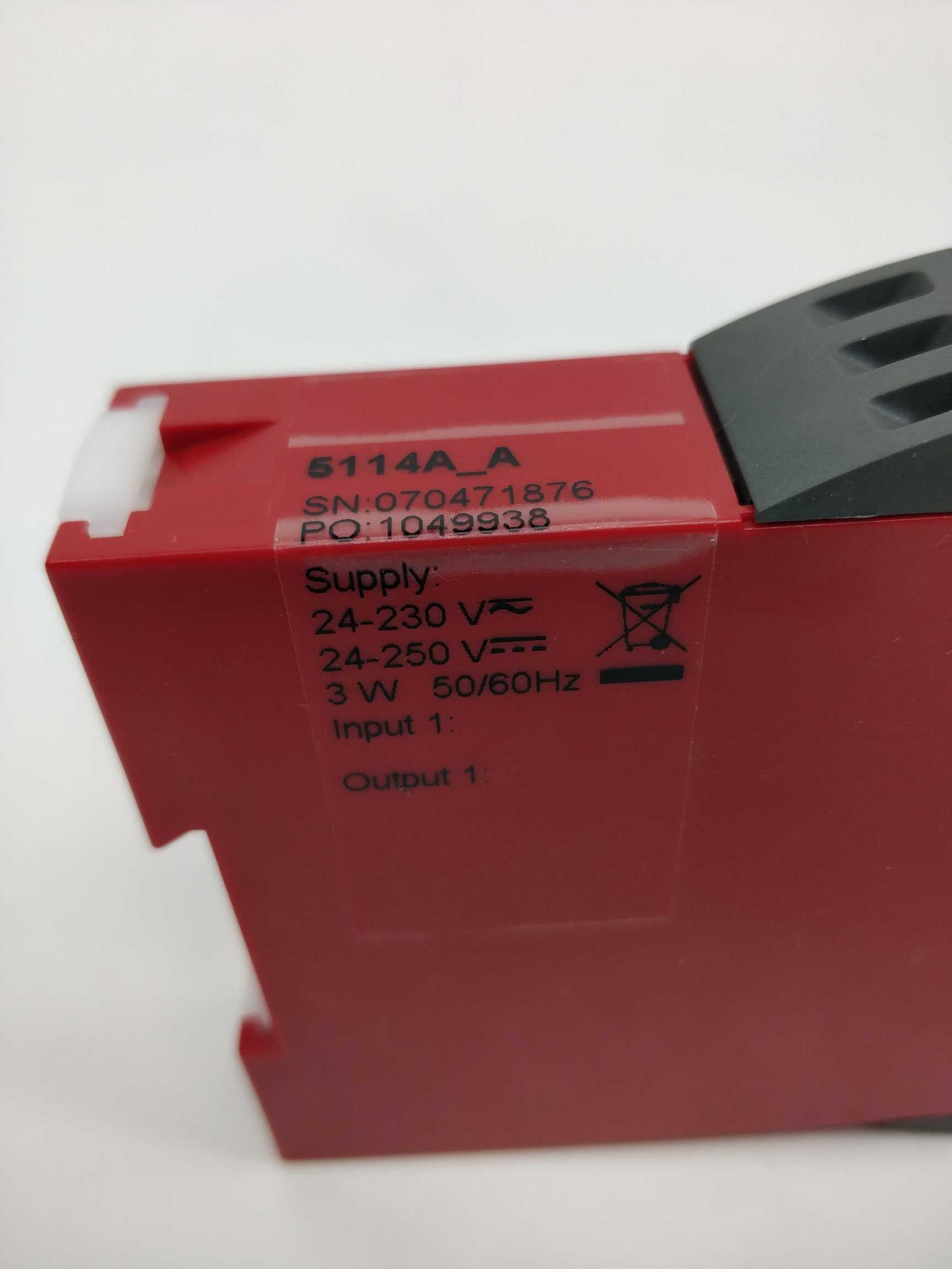 pr-5114a_a-programmable-transmitter_2.jpg PR 5114A_A Programmable Transmitter på udsalg