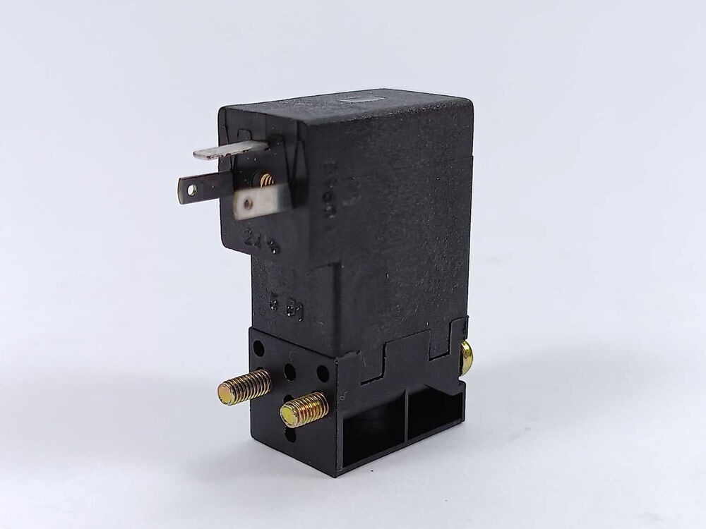 parker-telepneumatic-ps1e2351b-plug-in-solenoid-operator_2.jpg Parker / Telepneumatic PS1E2351B Plug-In Solenoid Operator