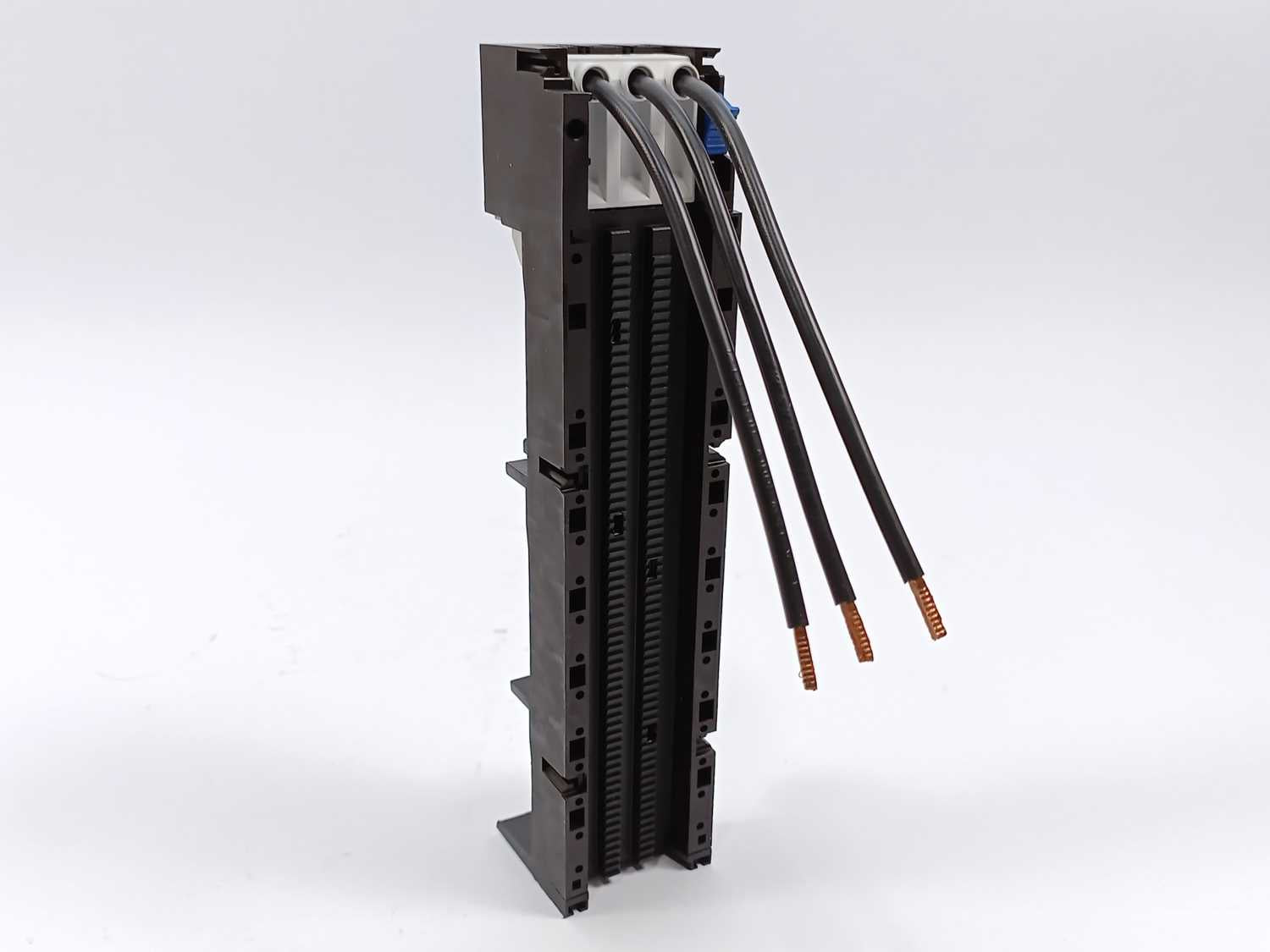 rittal-sv-9340-310-25a-690v_2.jpg Rittal SV 9340.310 25A, 690V~ på udsalg