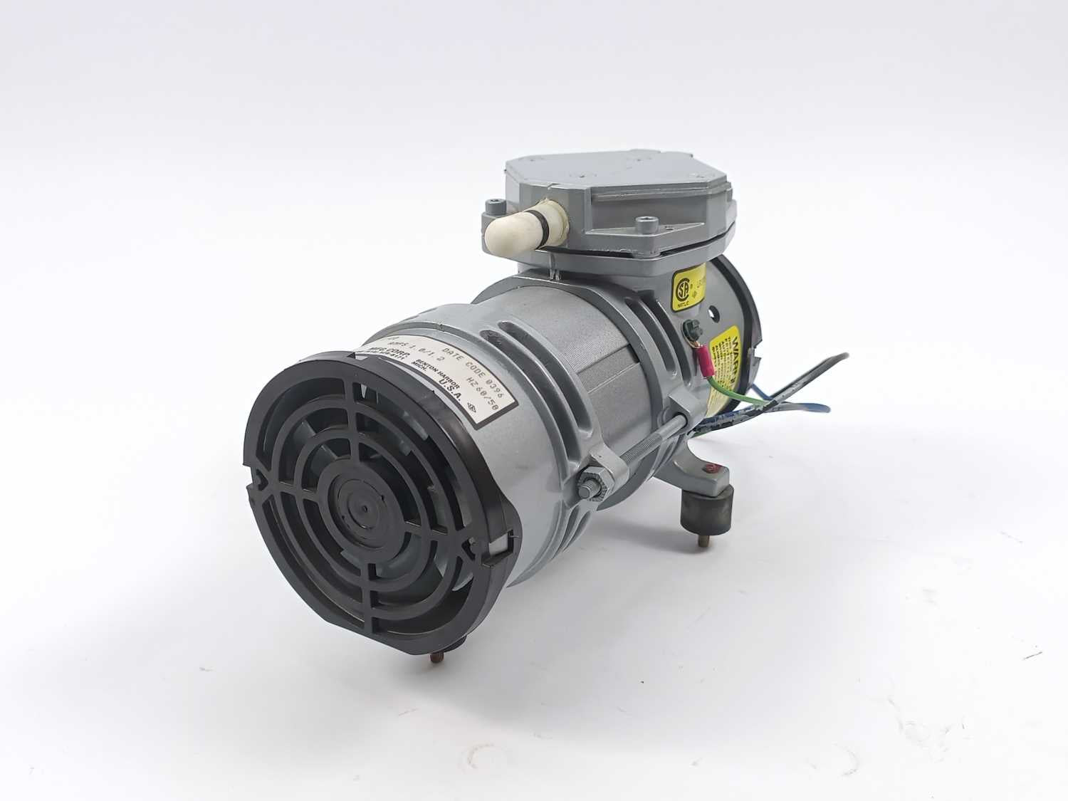 GAST M0A-V111-CD GAST Air Compressor / Vacuum Pump Online nu