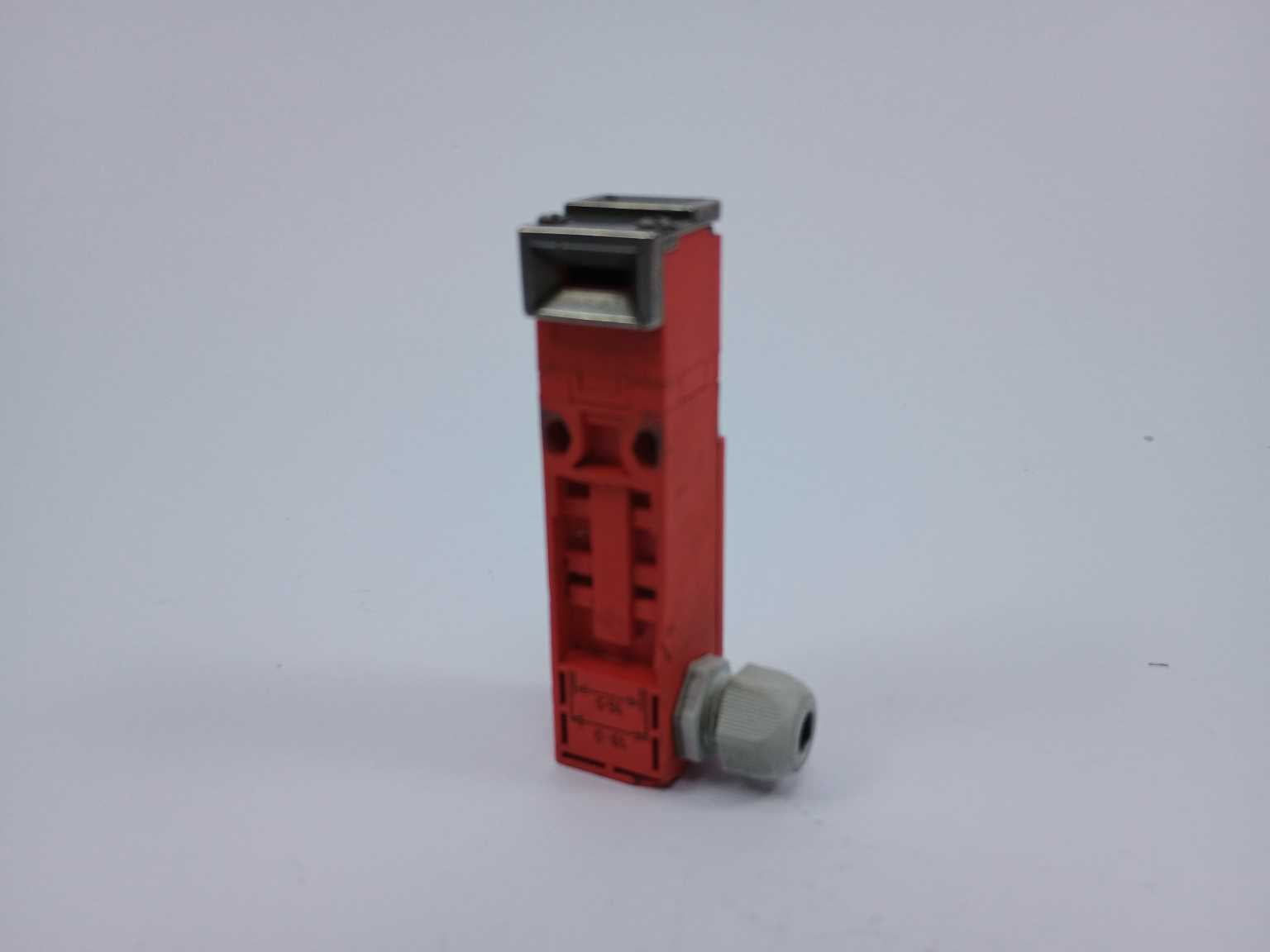 guardmaster-ip67-safety-switch_1.jpg GUARDMASTER IP67 Safety Switch