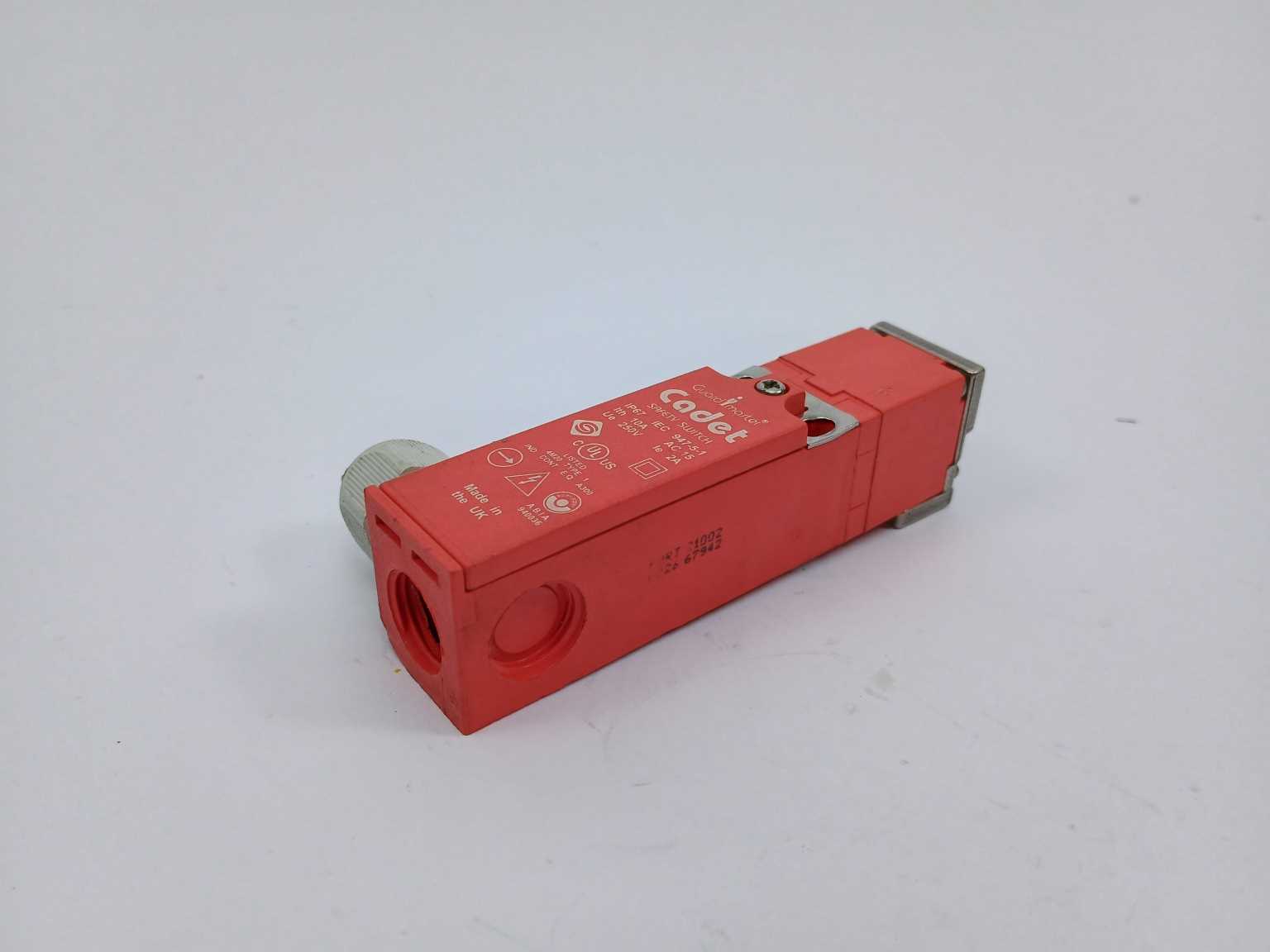 guardmaster-ip67-safety-switch_3.jpg GUARDMASTER IP67 Safety Switch