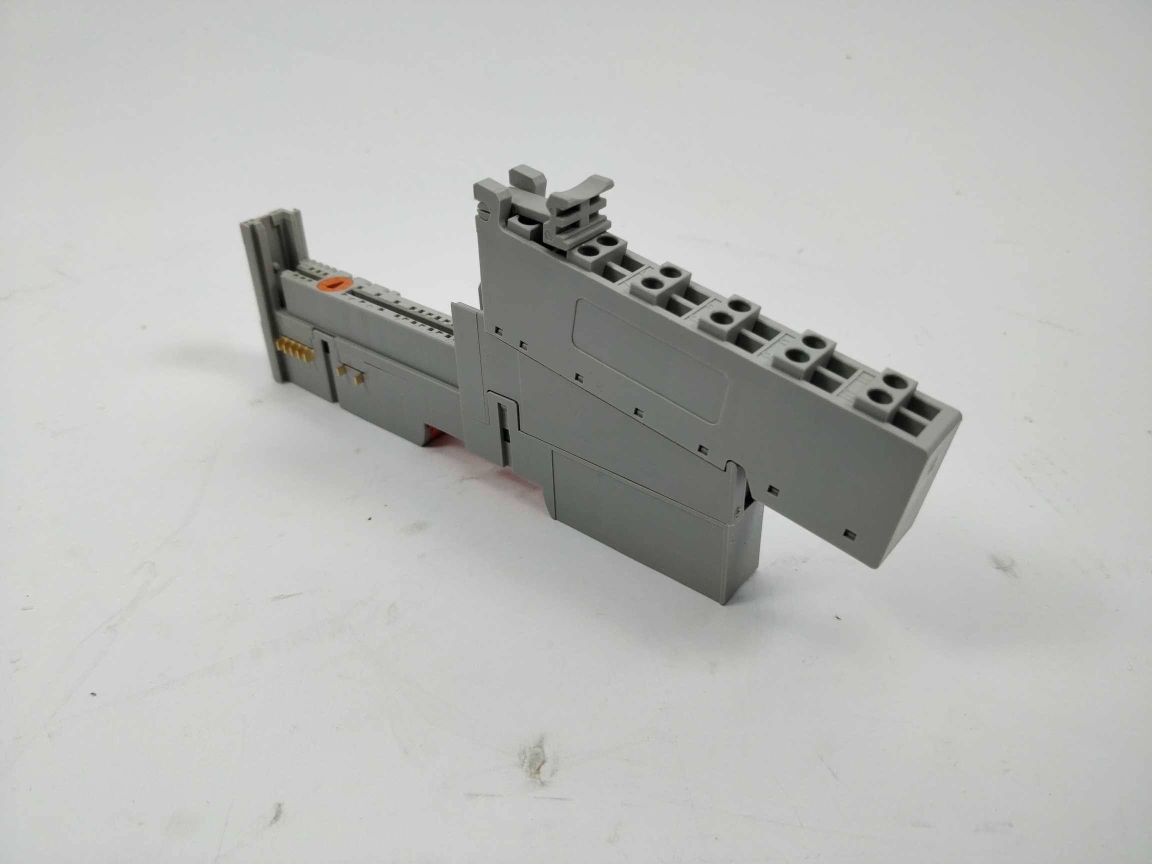 ab-1734-tb3-terminal-base-ser-a-10-pcs_2.jpg AB 1734-TB3 Terminal Base, SER. A. 10 Pcs Online