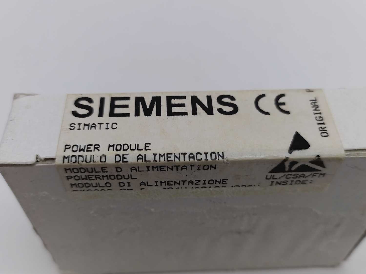 siemens-6es7138-4cb00-0ab0-power-module_3.jpg Siemens 6ES7138-4CB00-0AB0 Power Module