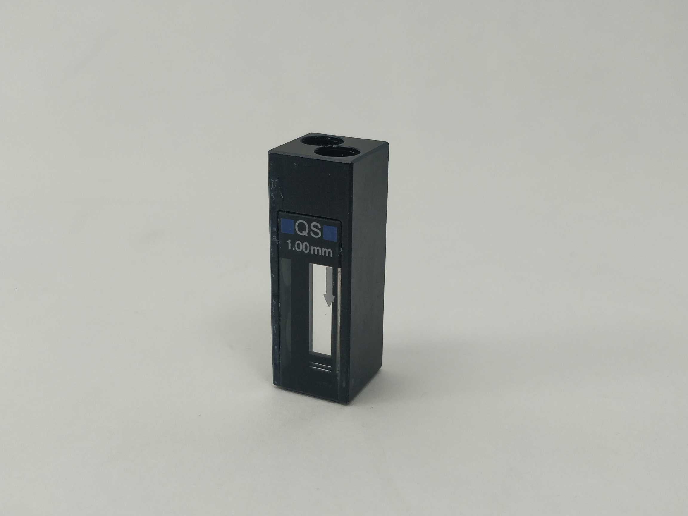 helma-170-700-qs-cell-for-flow-through-measurements-1-mm_1.jpg Helma 170.700-QS Cell for Flow-Through Measurements 1 mm