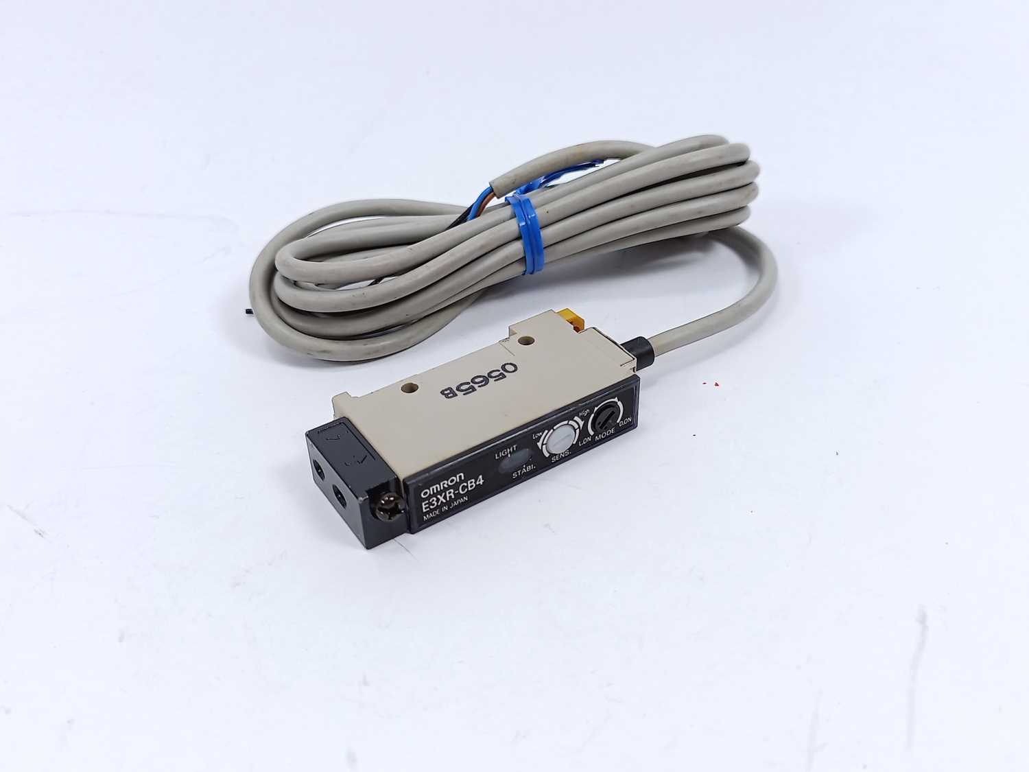 OMRON E3XR-CB4 Photoelectric switch