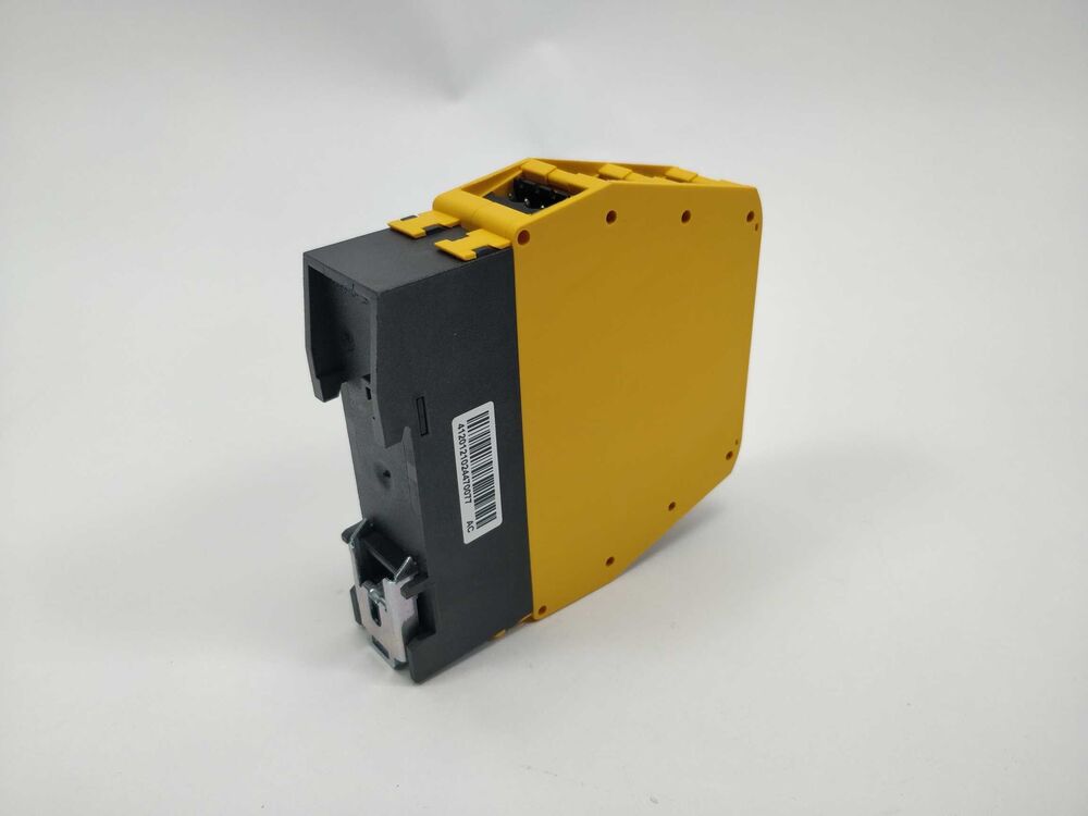 ifm-electronic-ac030s-safe-as-interface-control-cabinet-module_1.jpg Ifm Electronic AC030S Safe AS-Interface control cabinet module