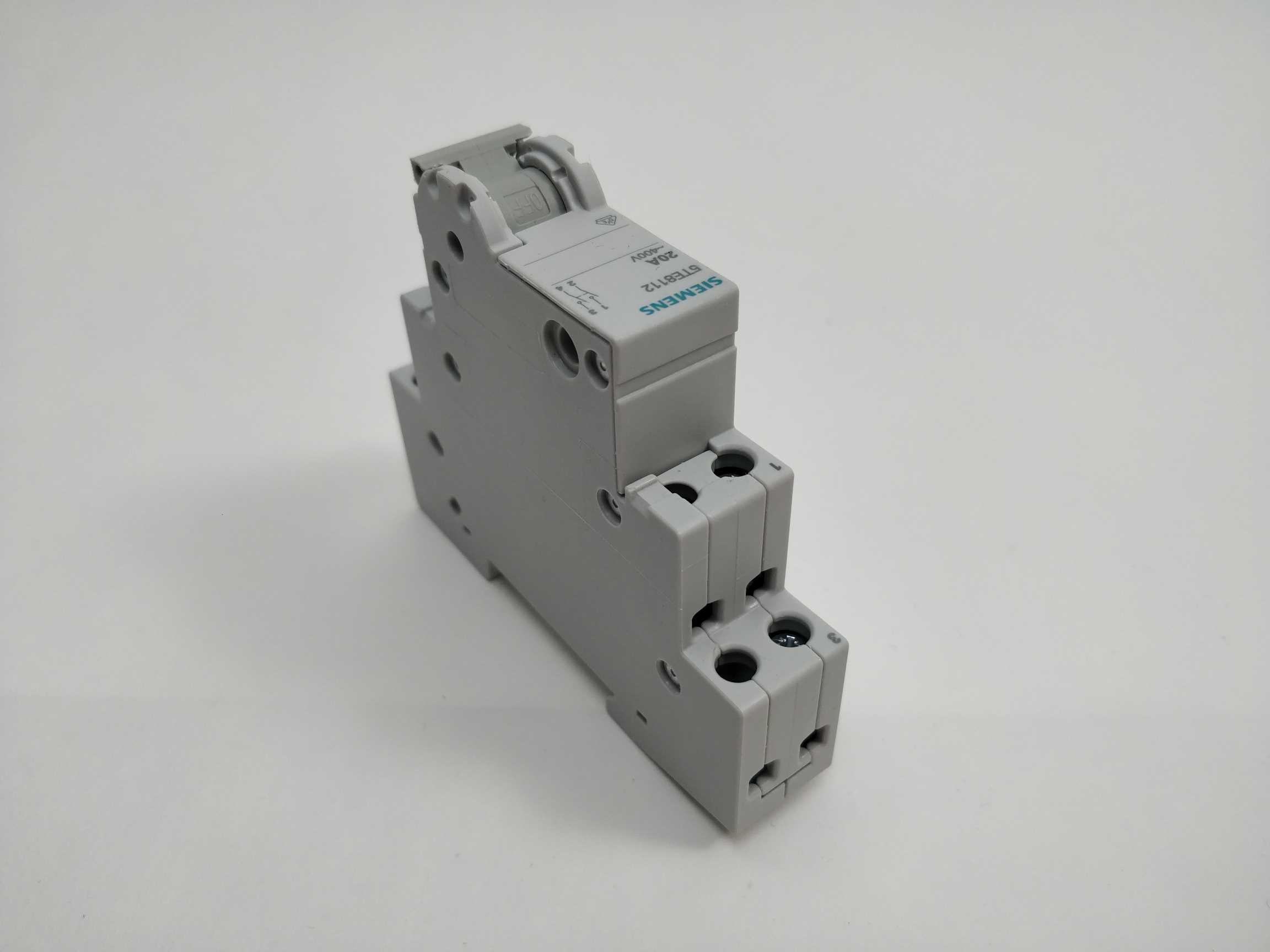 siemens-5te8112-auxiliary-current-switch_1.jpg Siemens 5TE8112 Auxiliary Current switch